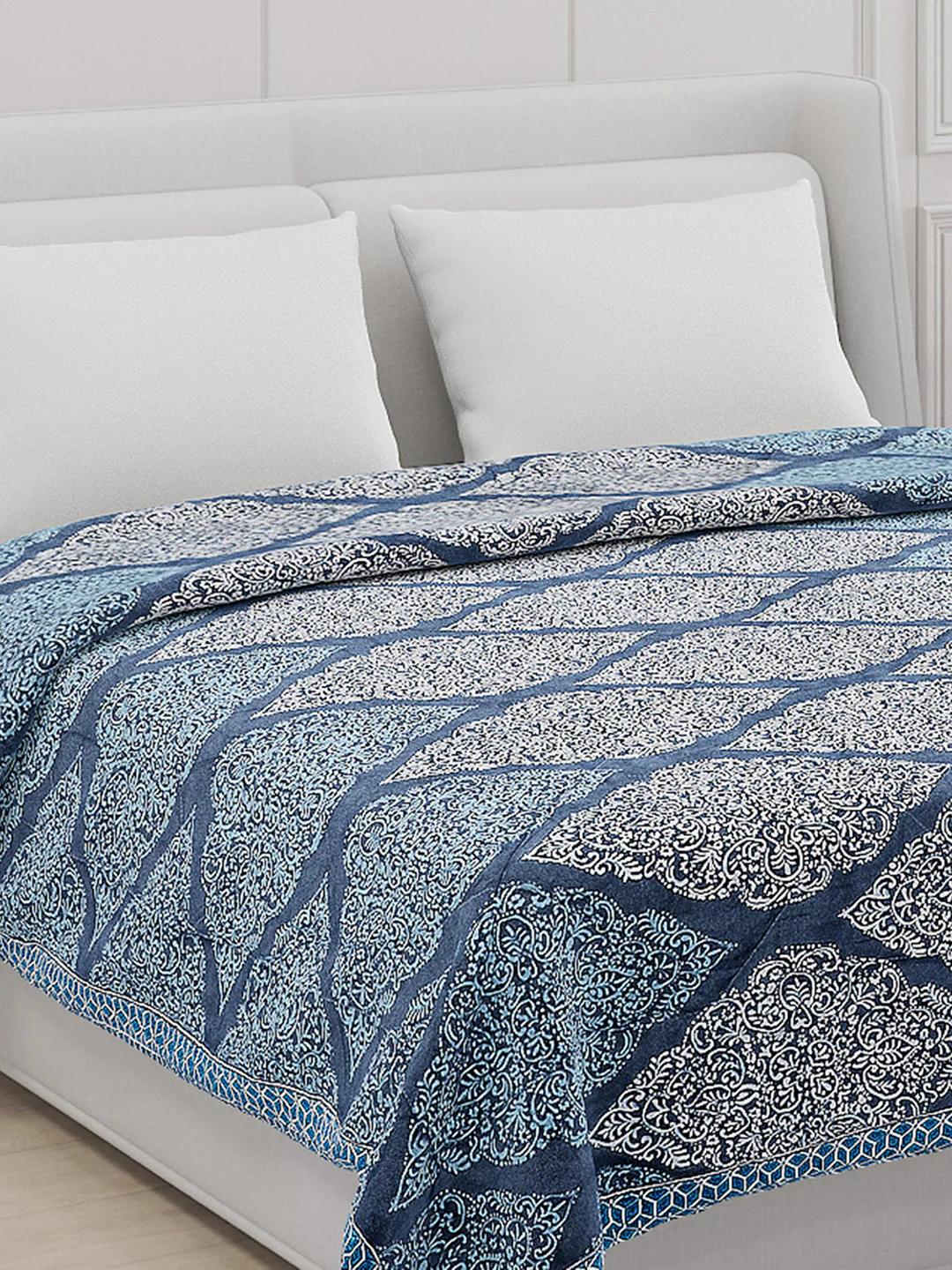 Printed 100% Polyester Double Bed Comforter for AC Room - Image 4