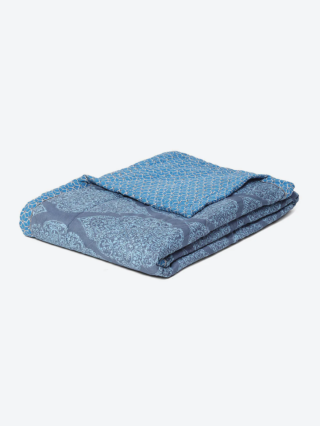 Printed 100% Polyester Double Bed Comforter for AC Room - Image 5