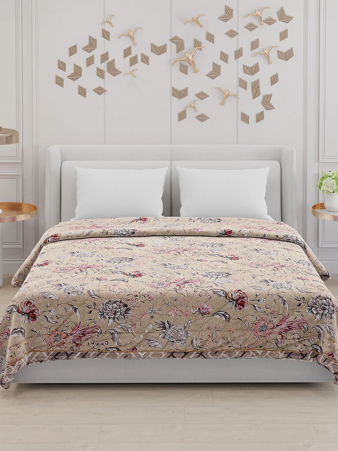 Printed 100% Polyester Double Bed Comforter for AC Room - Image 3