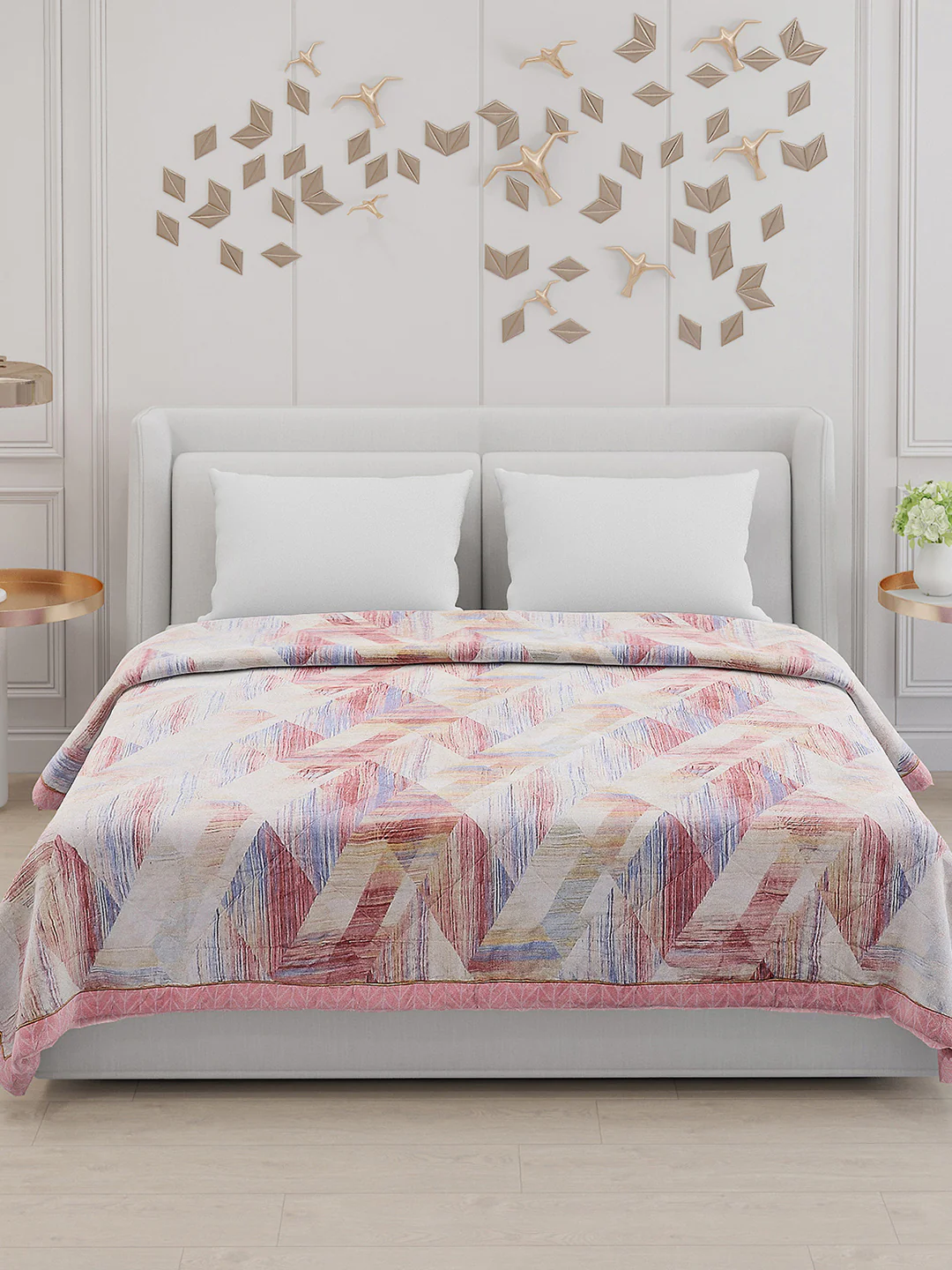 Printed 100% Polyester Double Bed Comforter for AC Room - Image 3