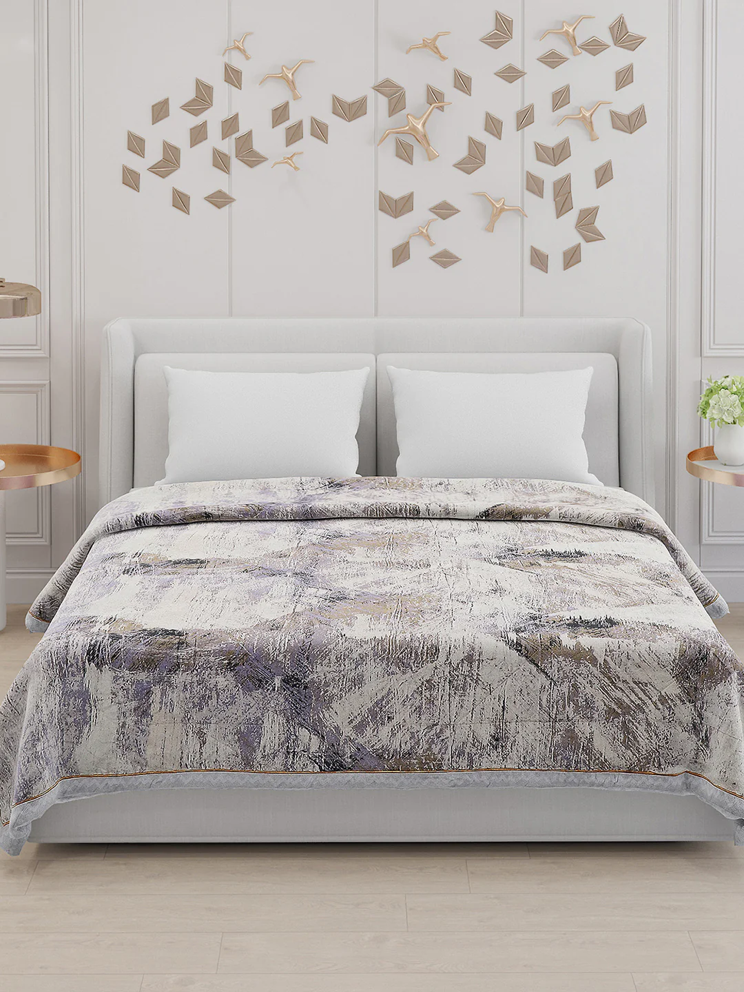 Printed 100% Polyester Double Bed Comforter for AC Room - Image 3