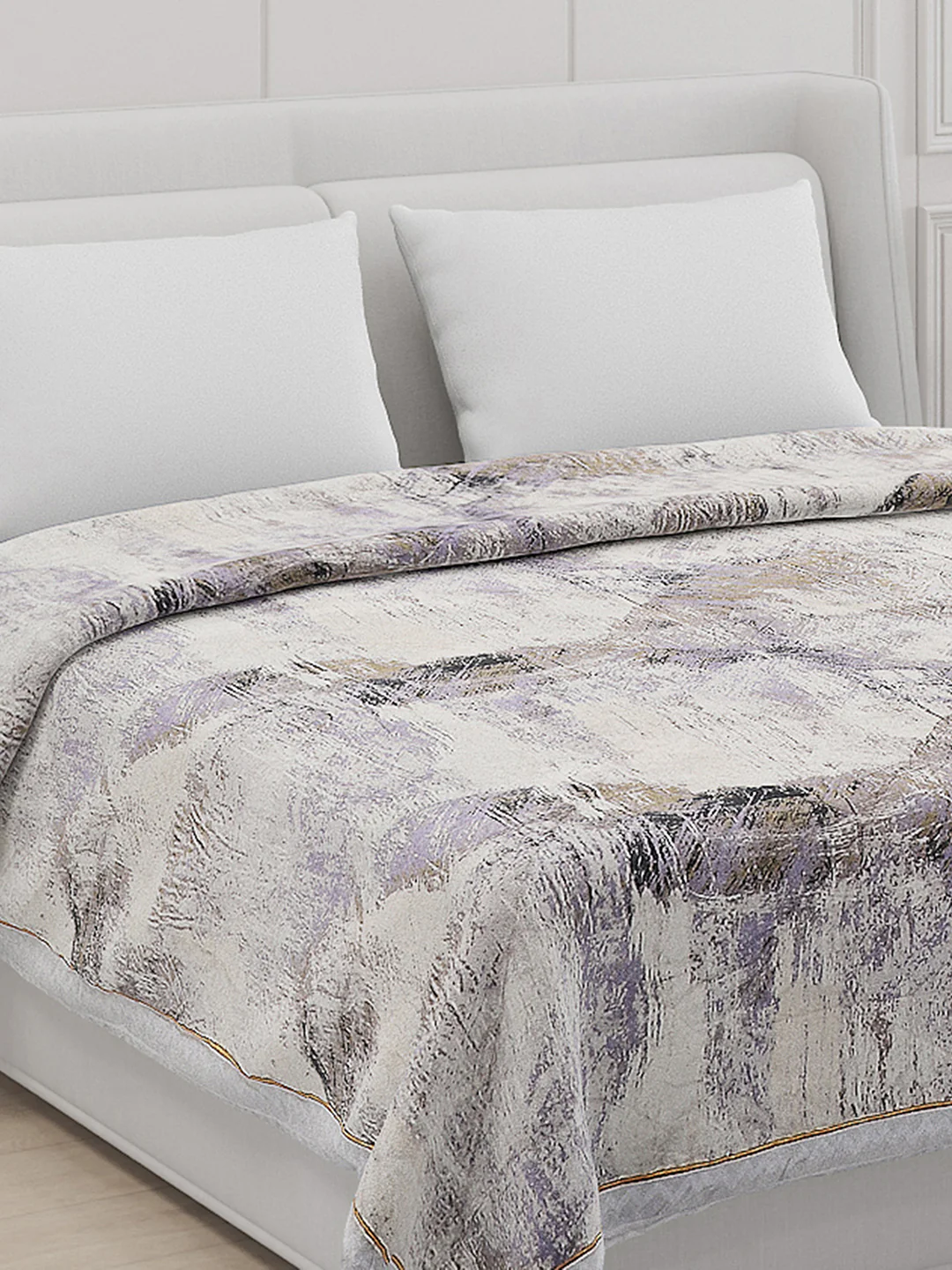 Printed 100% Polyester Double Bed Comforter for AC Room - Image 4
