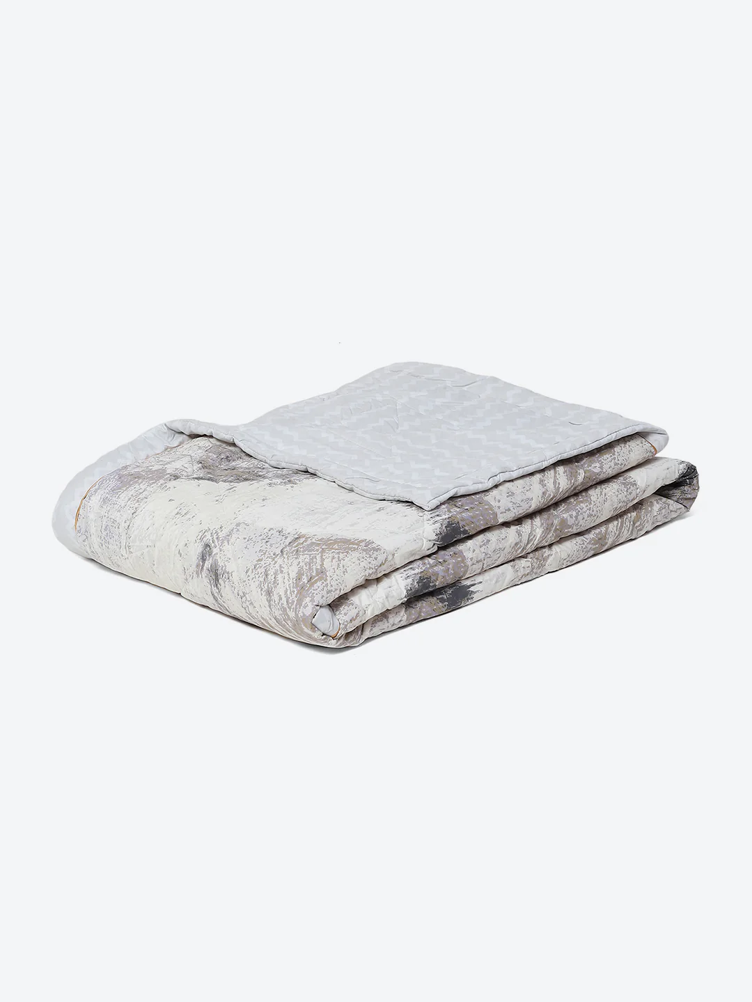 Printed 100% Polyester Double Bed Comforter for AC Room - Image 5