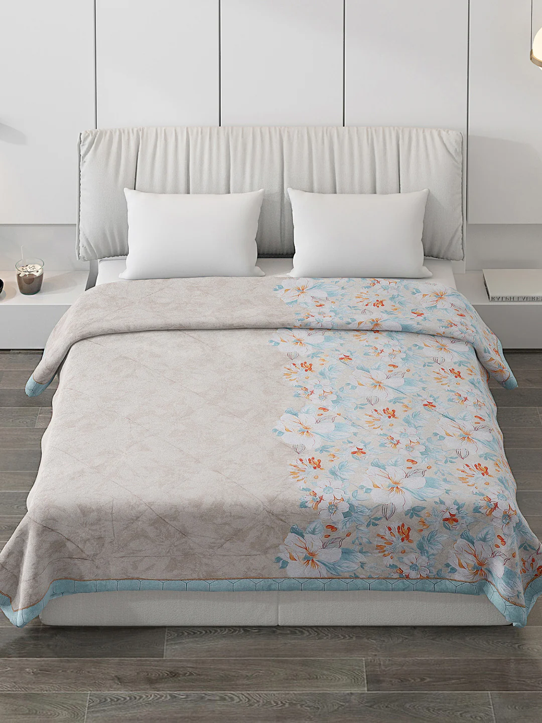 Printed 100% Polyester Double Bed Comforter for AC Room - Image 2