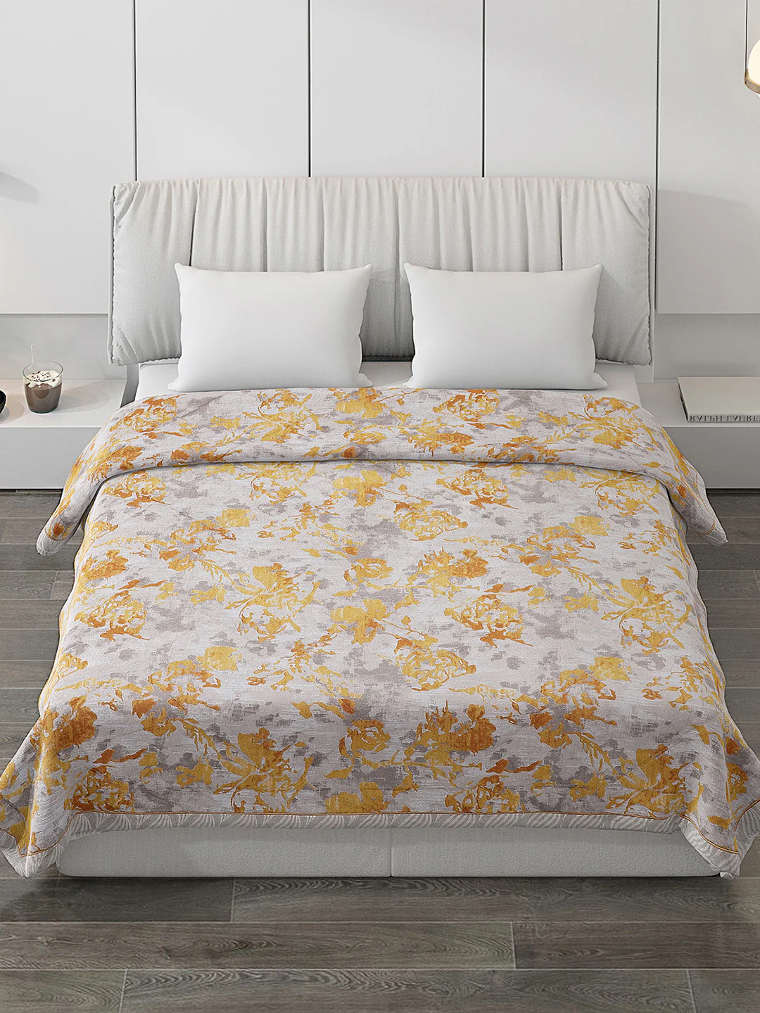 Printed 100% Polyester Double Bed Comforter for AC Room - Image 2