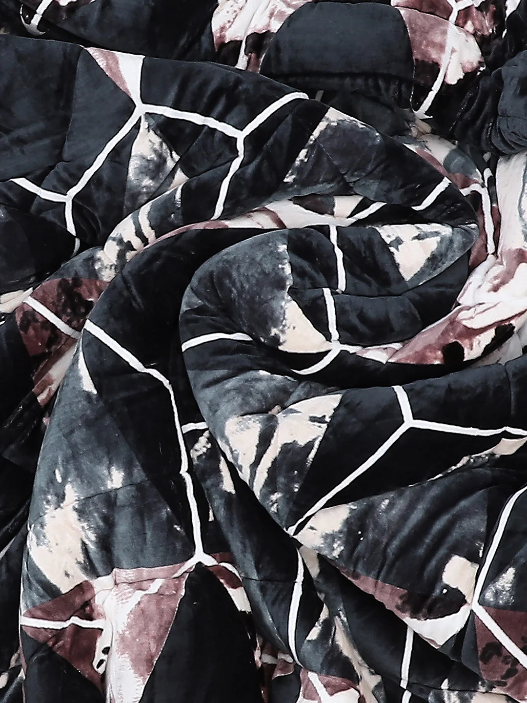 Printed 100% Polyester Double Bed Comforter for Winter - Image 7