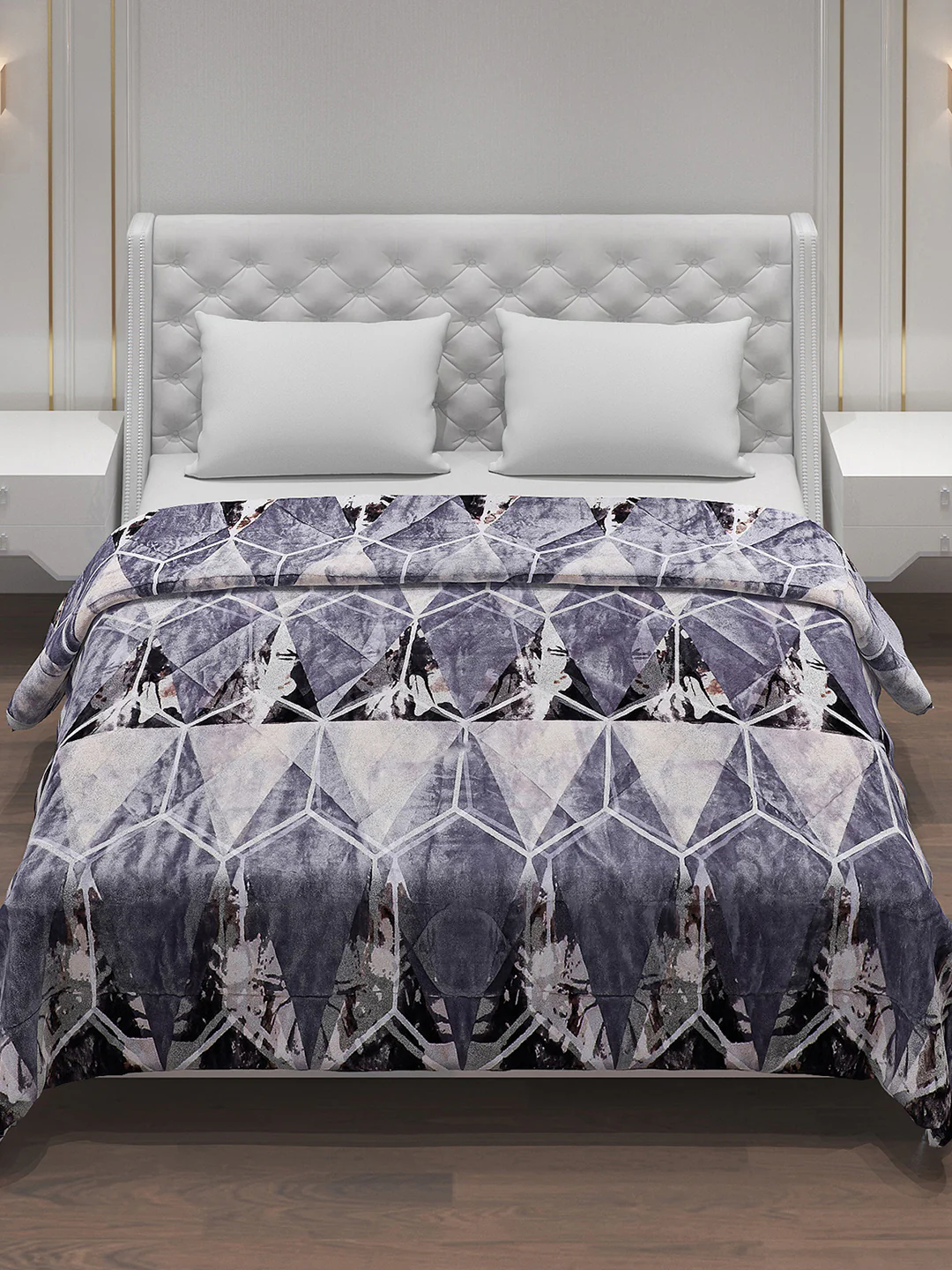 Printed 100% Polyester Double Bed Comforter for Winter - Image 2