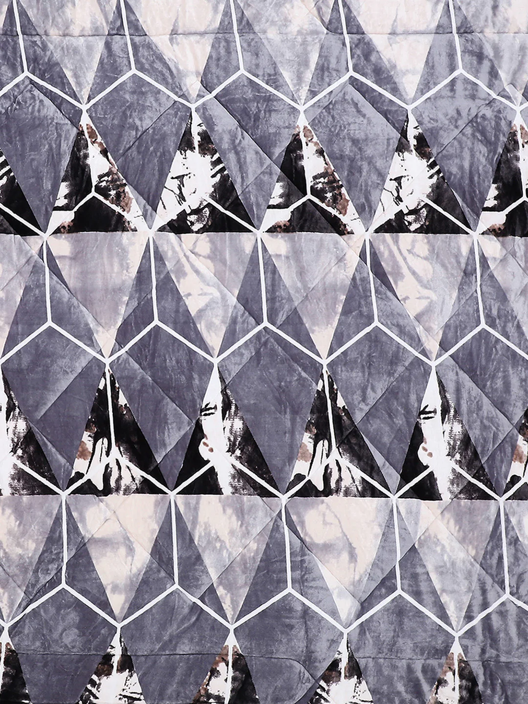 Printed 100% Polyester Double Bed Comforter for Winter - Image 6