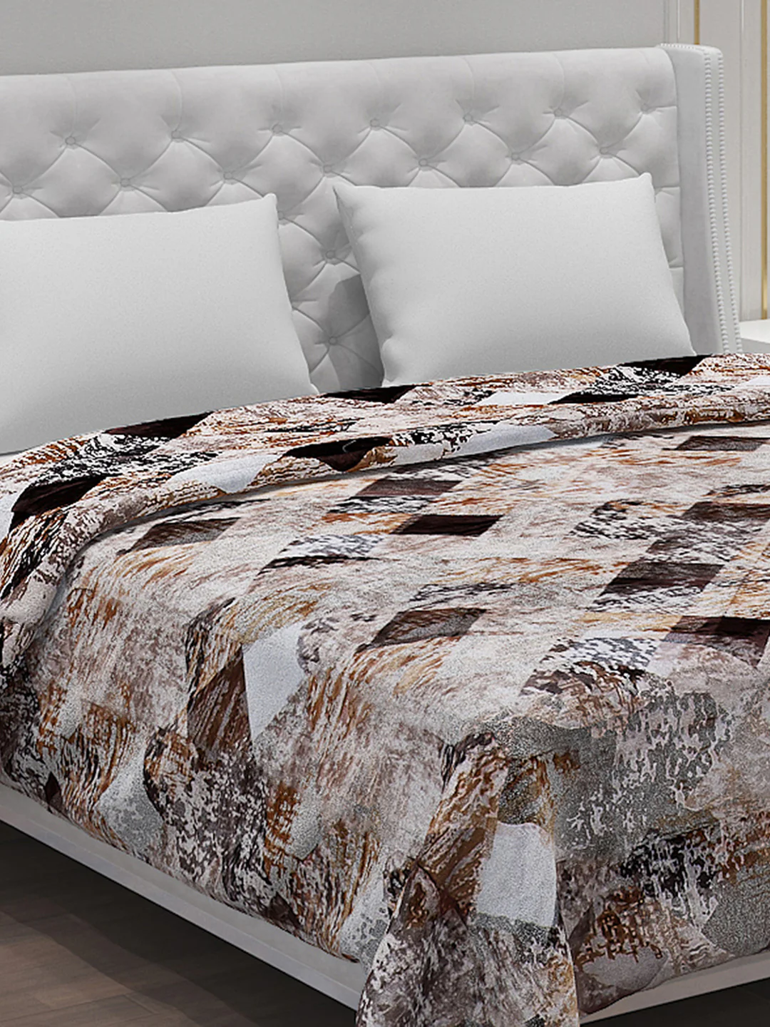 Printed 100% Polyester Double Bed Comforter for Winter - Image 4