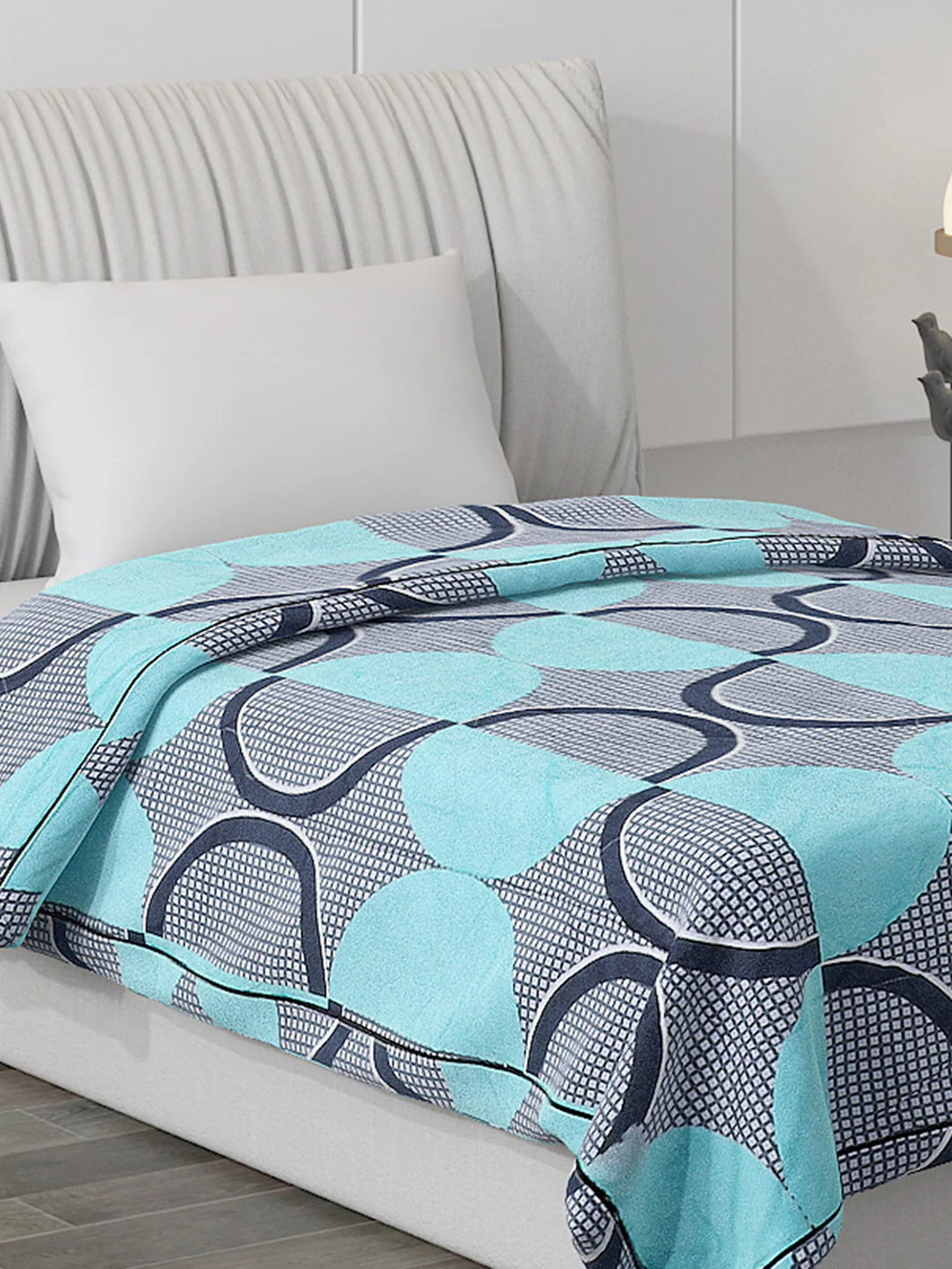 Printed 100% Polyester Single Bed Comforter for AC Room - Image 4