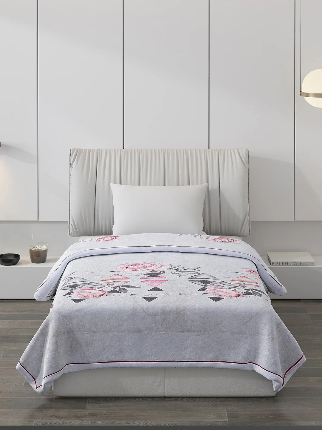Printed 100% Polyester Single Bed Comforter for AC Room - Image 3
