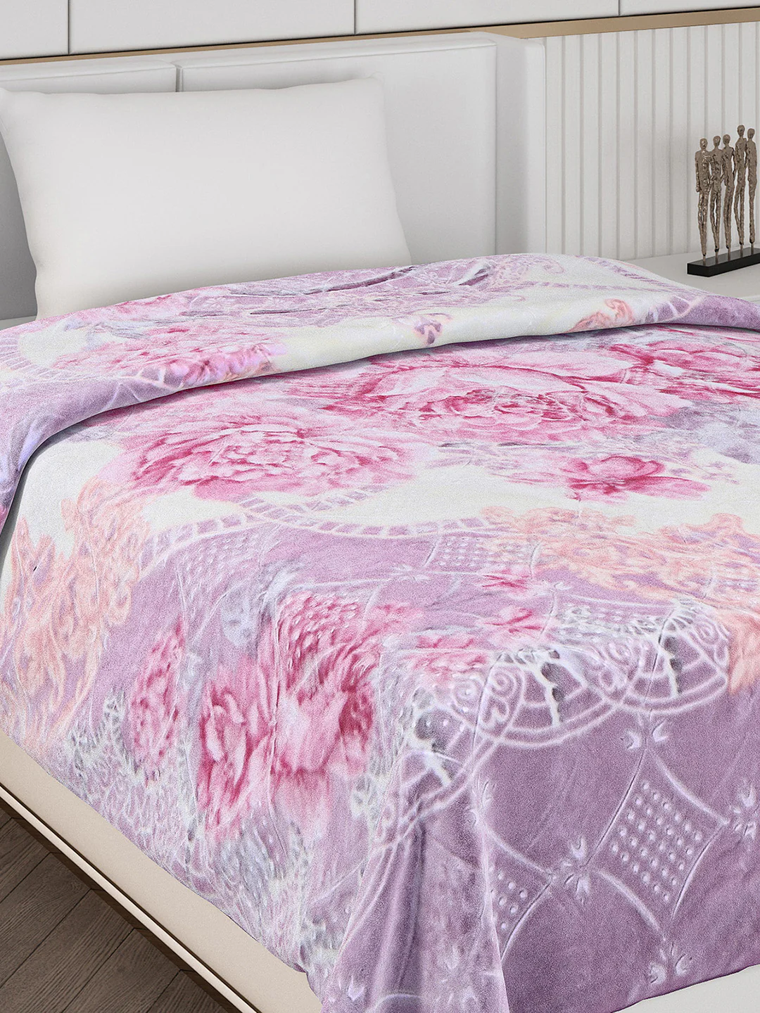 Printed Single Bed 1000 GSM Blanket for Heavy Winter -2 Ply (Weight 4 kg) - Image 4