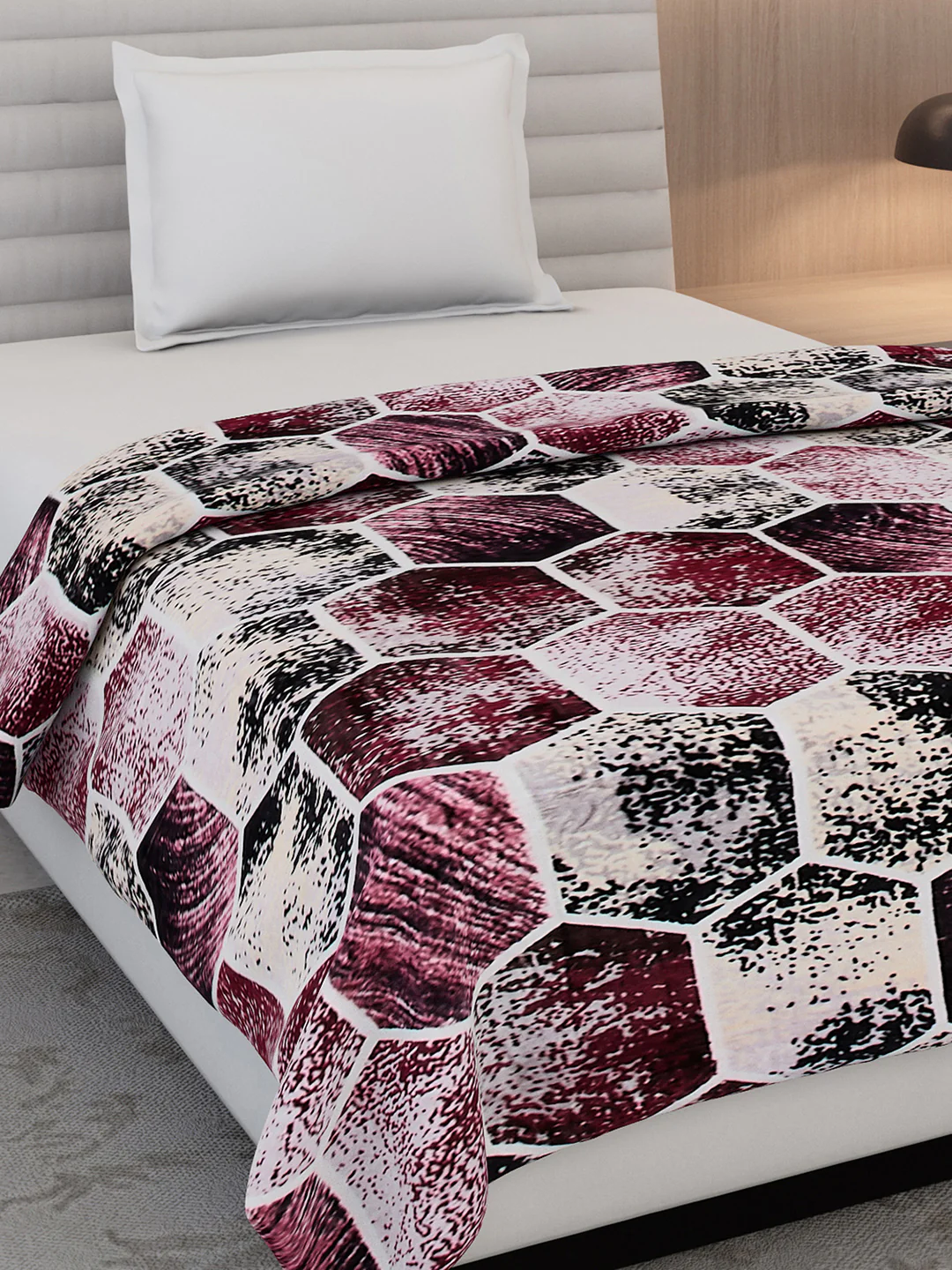 Printed Single Bed 300 GSM Blanket for AC Room - (Blubell) - Image 4