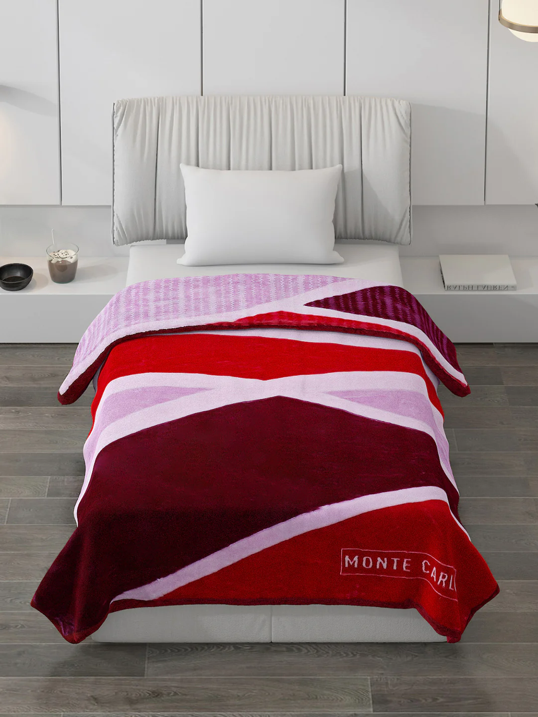 Printed Single Bed 852 GSM Blanket Knight Rider 2 Ply (Weight 3 kg) - Image 3