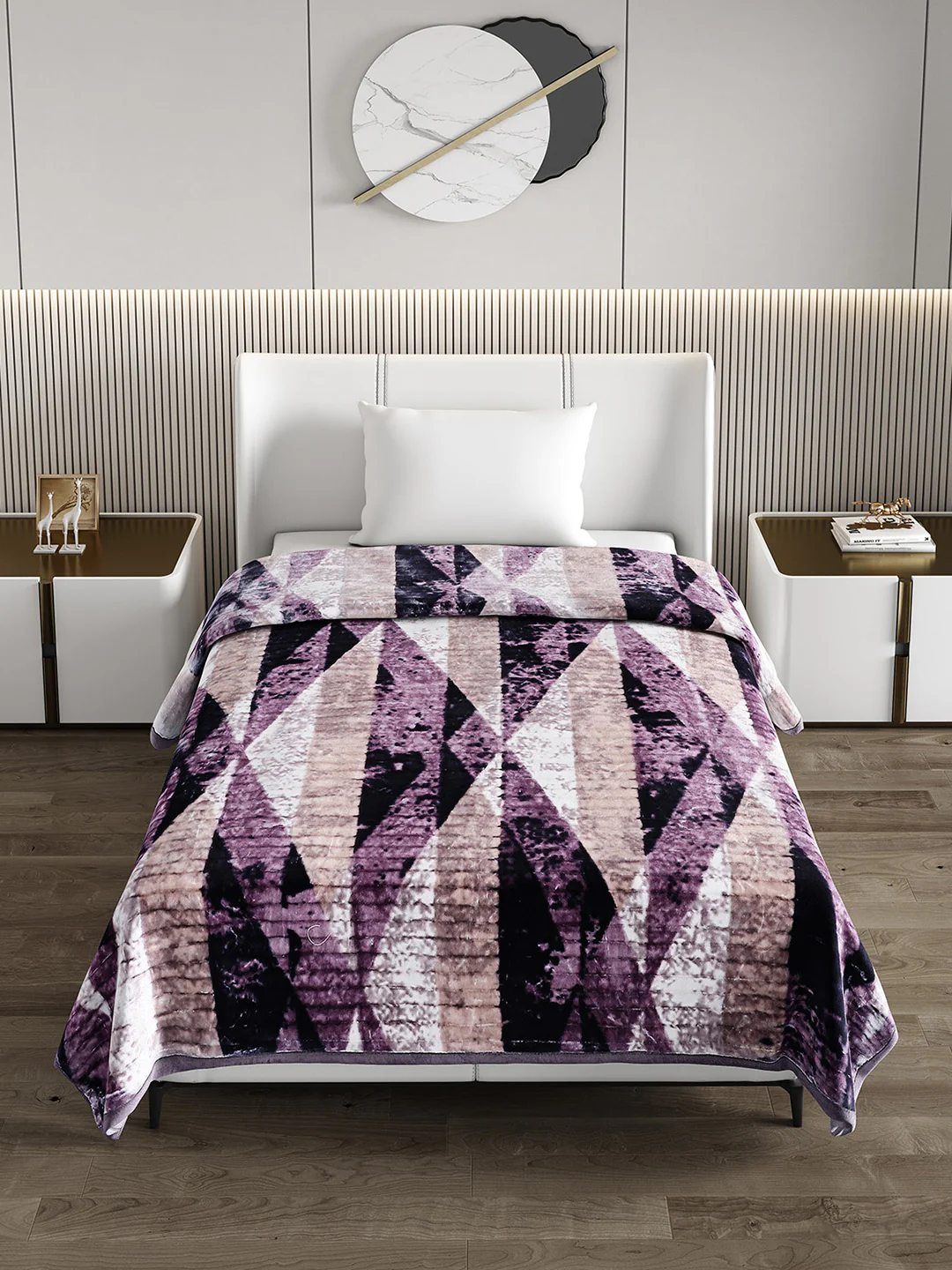 Printed Single Bed 965 GSM Blanket Marco 3 Ply (Weight 3.4 kg) - Image 3