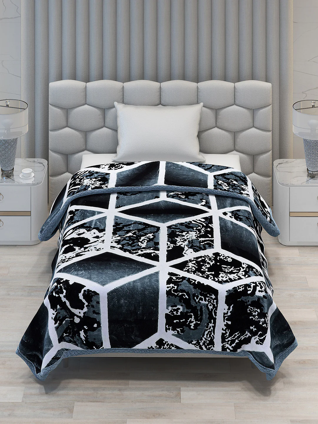 Printed Single Bed 994 GSM Blanket Joseph 2 Ply (Weight 3.5 kg) - Image 3