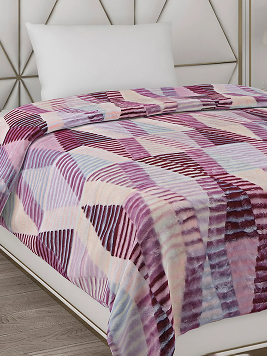 Printed Single Bed Blanket for Mild Winter -2 Ply - Image 4