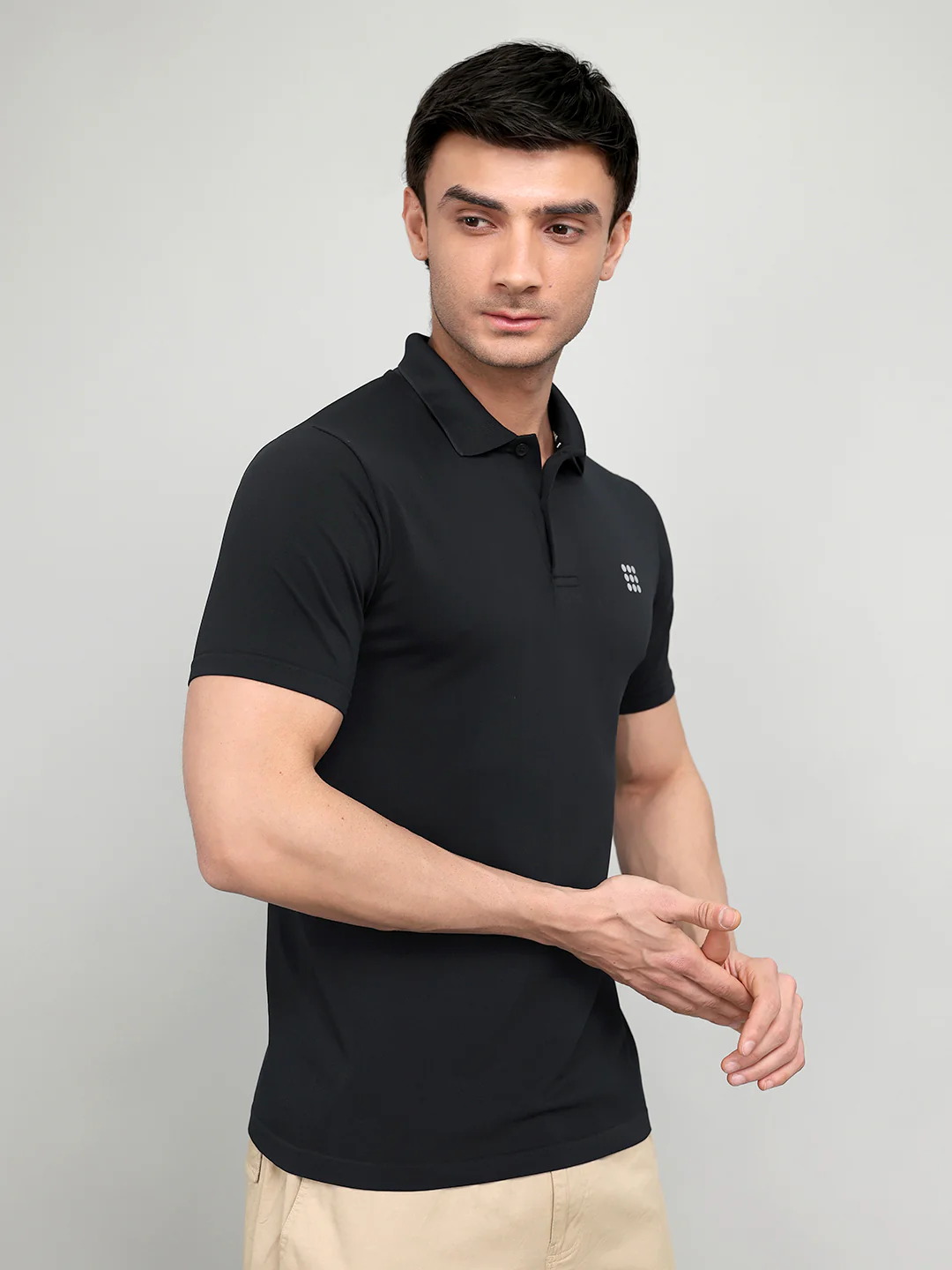 Rock.it Men Black Solid Collar Half Sleeve T-Shirt - Image 3