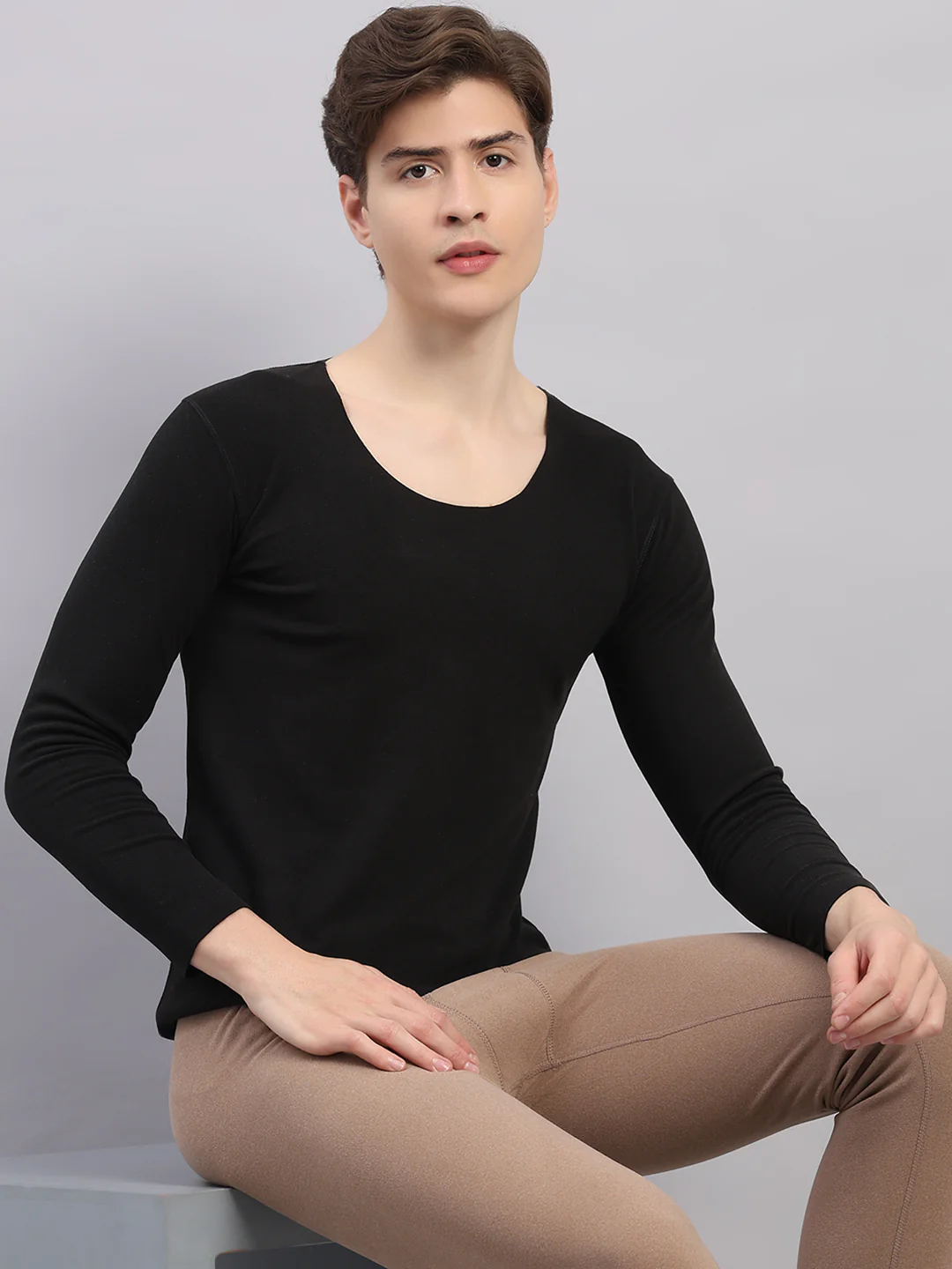 Rock.it Men Black Solid Round Neck Full Sleeve Thermal Vest - Image 6