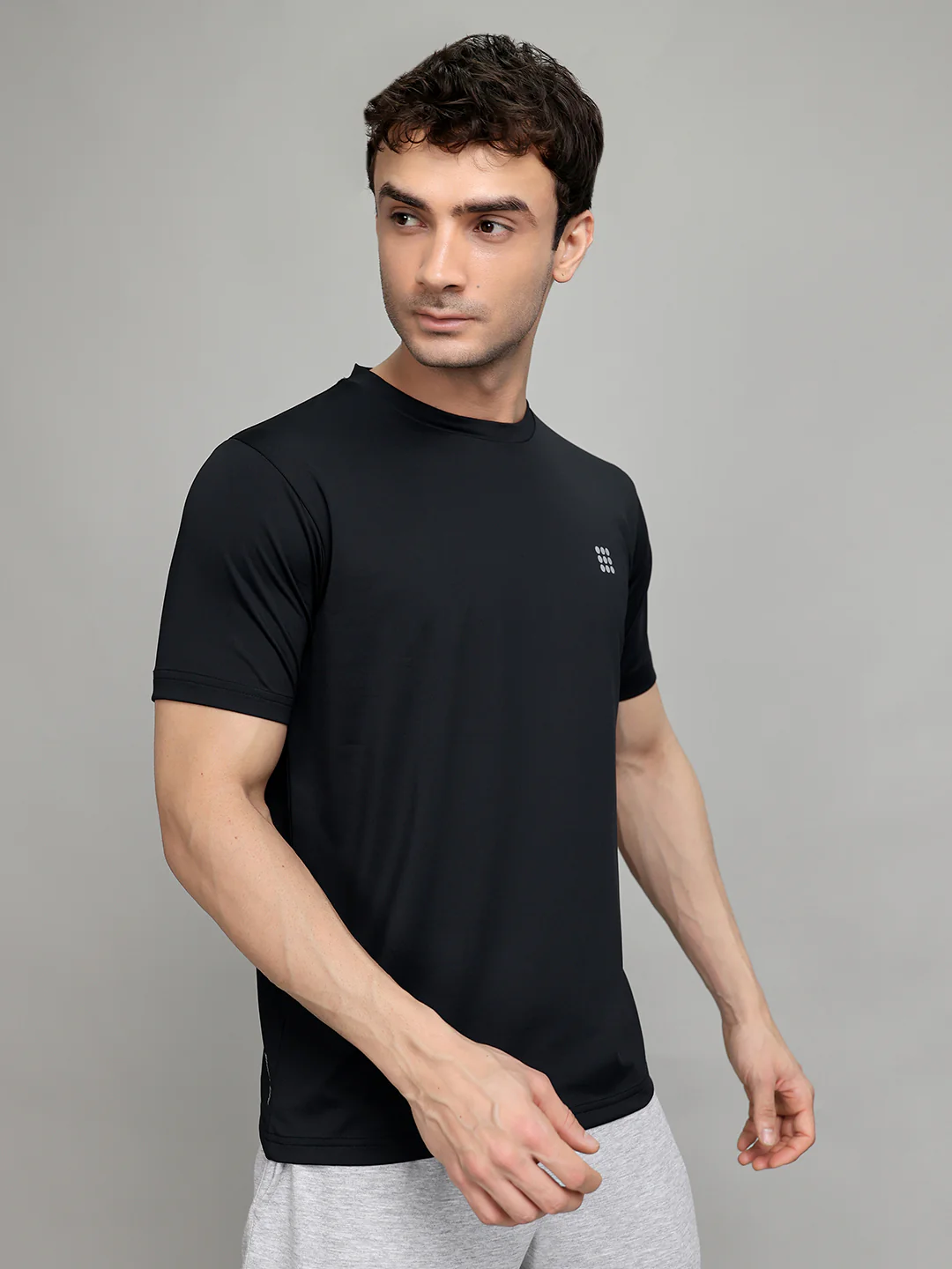 Rock.it Men Black Solid Round Neck Half Sleeve T-Shirt - Image 3