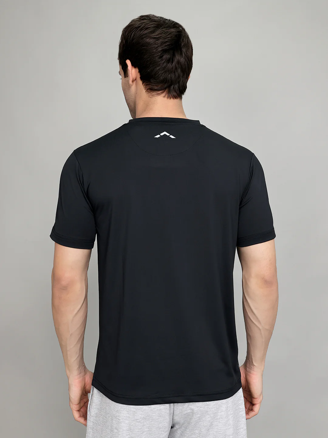 Rock.it Men Black Solid Round Neck Half Sleeve T-Shirt - Image 5