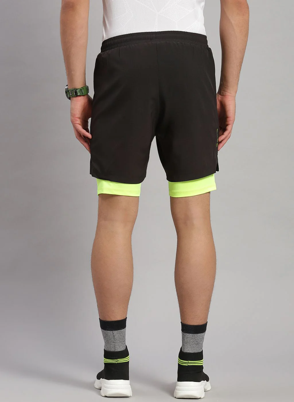 Rock.it Men Black Solid Short - Image 6