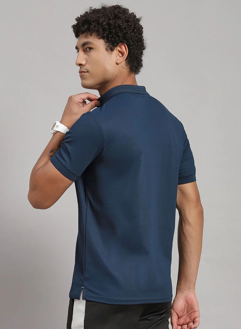 Rock.it Men Blue Solid T-Shirt - Image 5