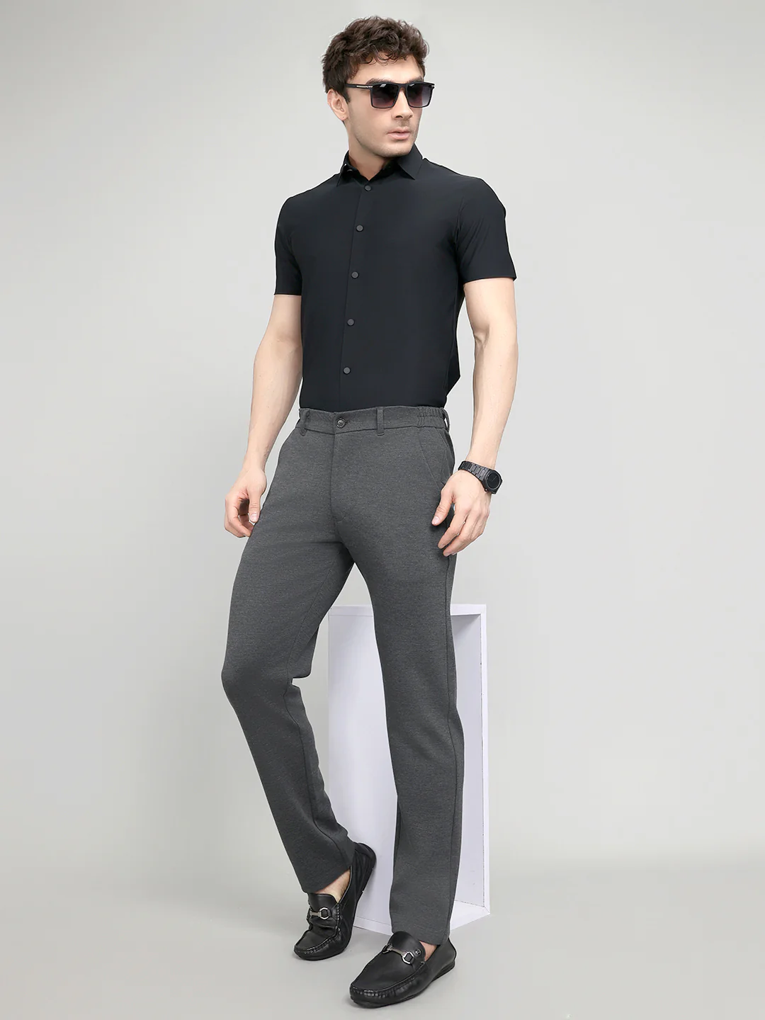 Rock.it Men Charcoal Solid Slim Fit Chinos - Image 6