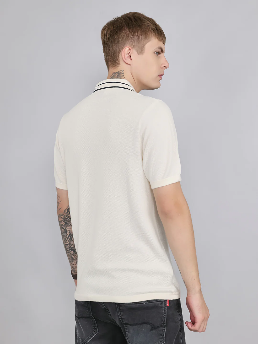 Rock.it Men Cream Stripe Collar Half Sleeve T-Shirt - Image 4