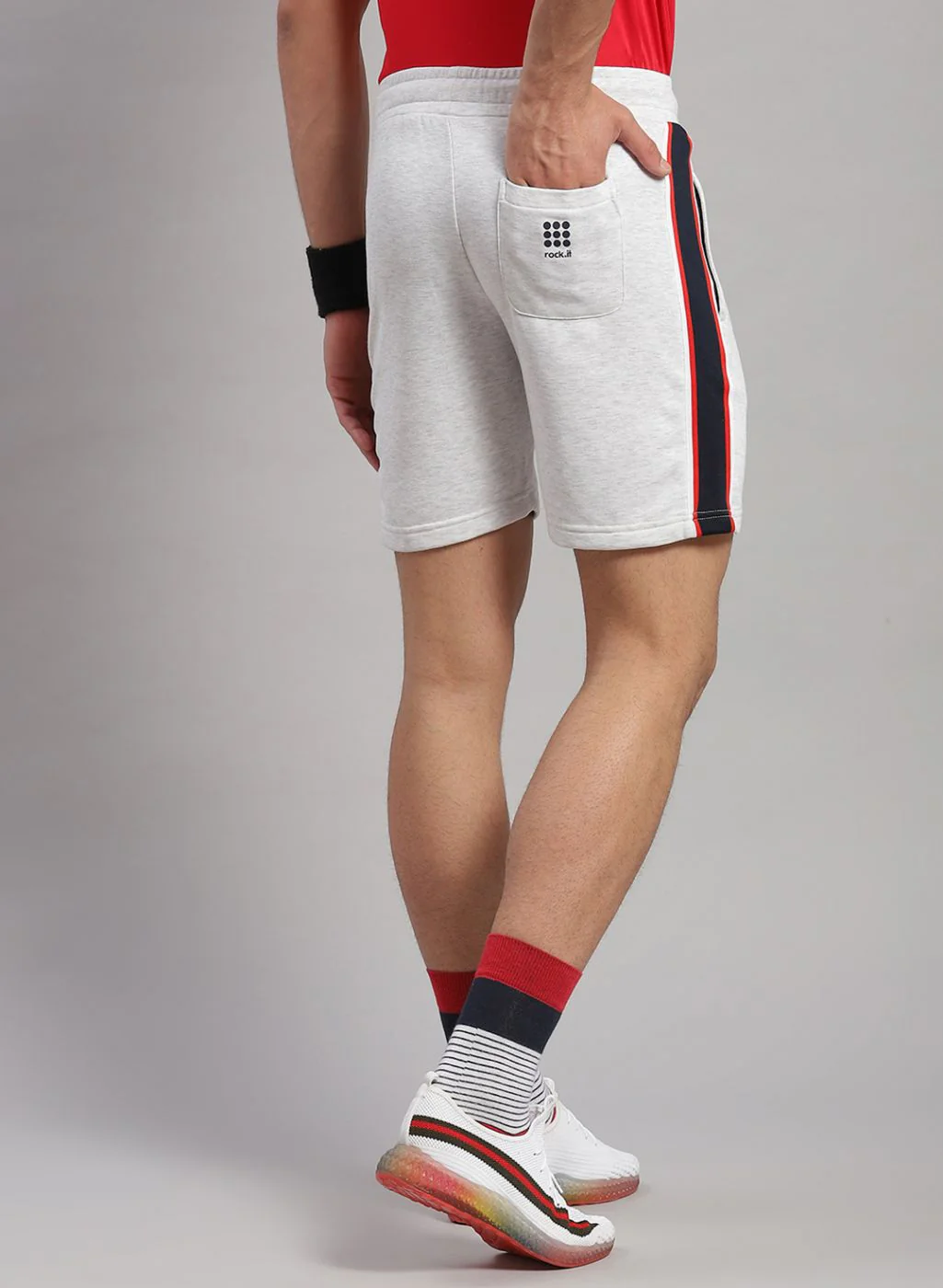 Rock.it Men Grey Solid Short - Image 6