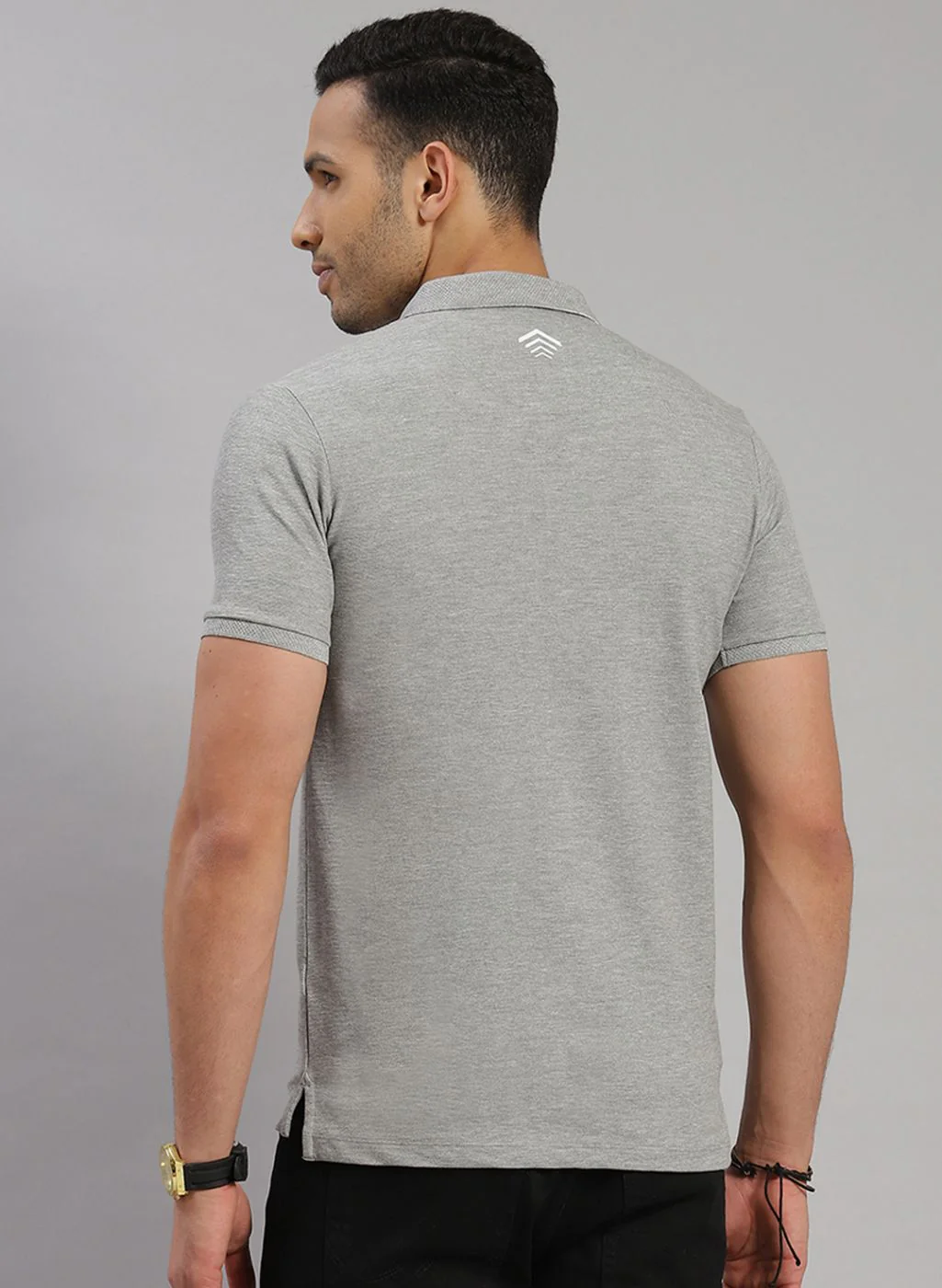 Rock.it Men Grey Solid T-Shirt - Image 5