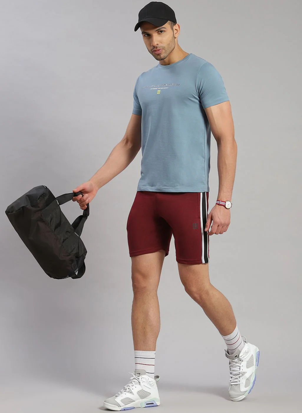 Rock.it Men Maroon Solid Short - Image 2