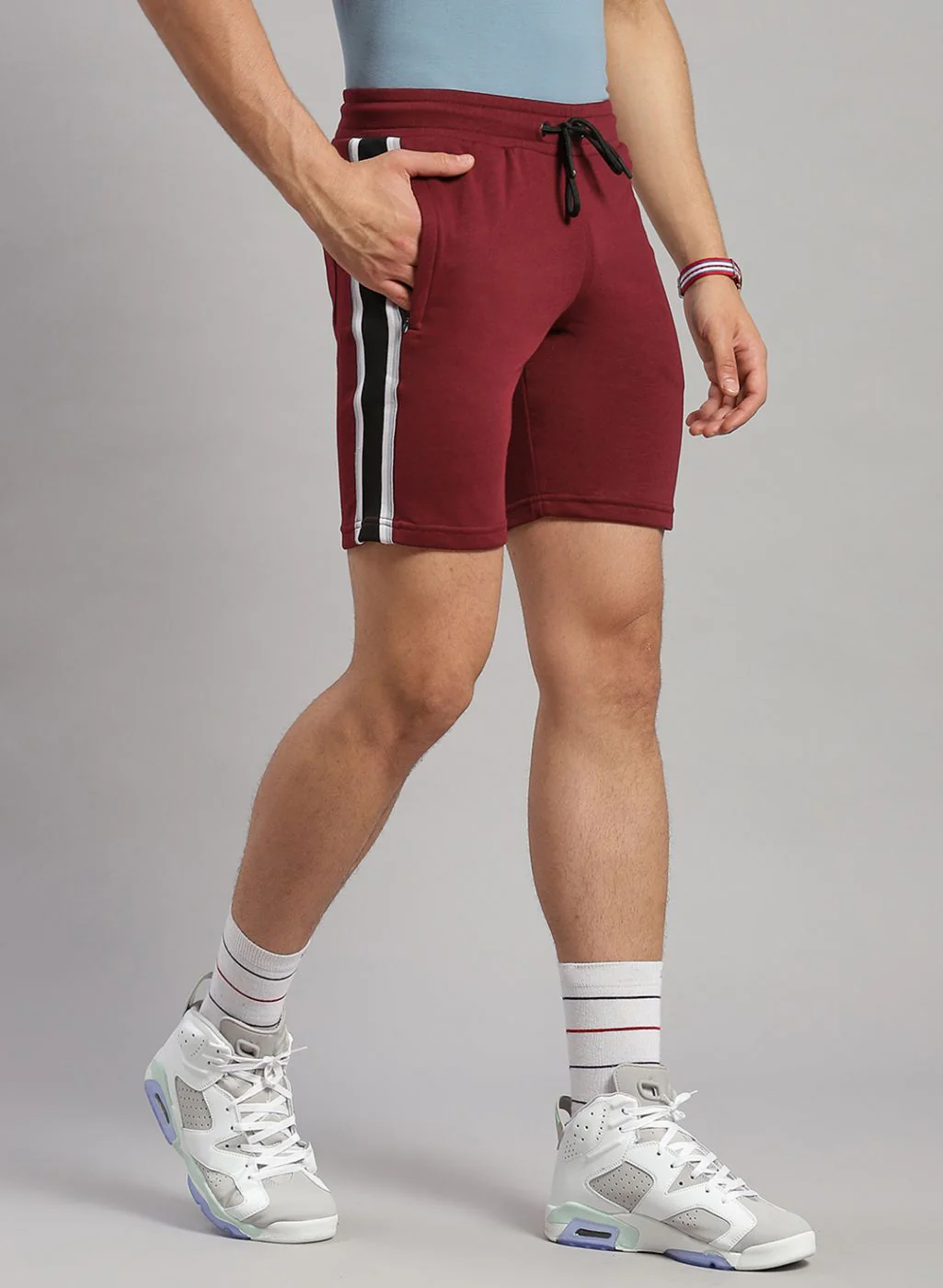 Rock.it Men Maroon Solid Short - Image 5