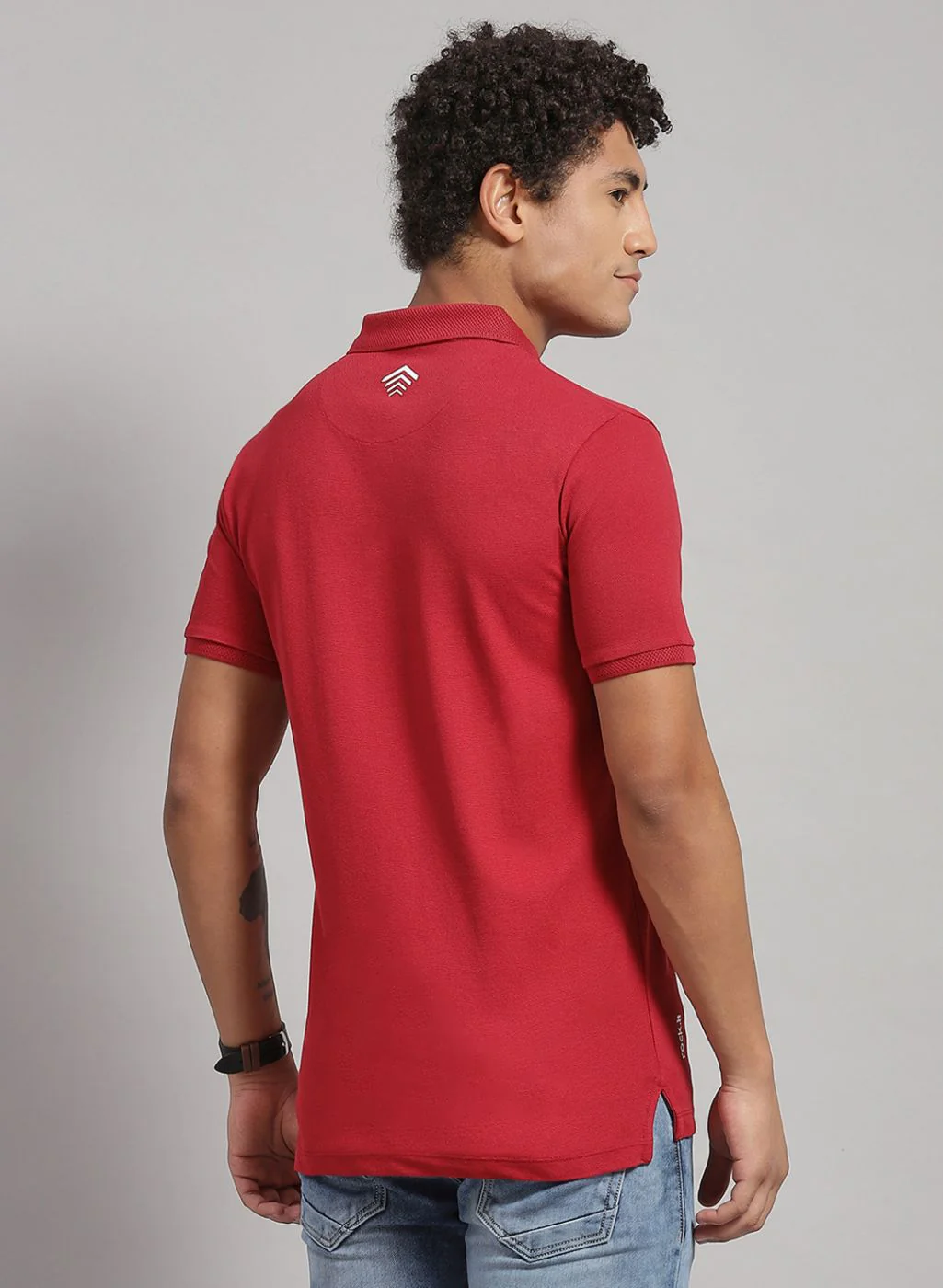 Rock.it Men Maroon Solid T-Shirt - Image 4