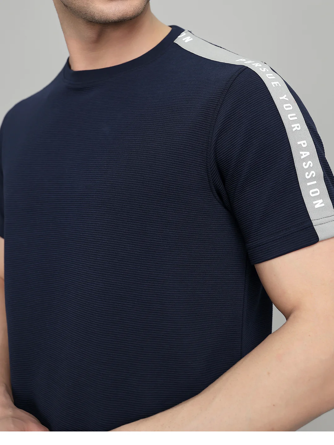 Rock.it Men Navy Blue Self Design Round Neck Half Sleeve Cords Set - Image 5