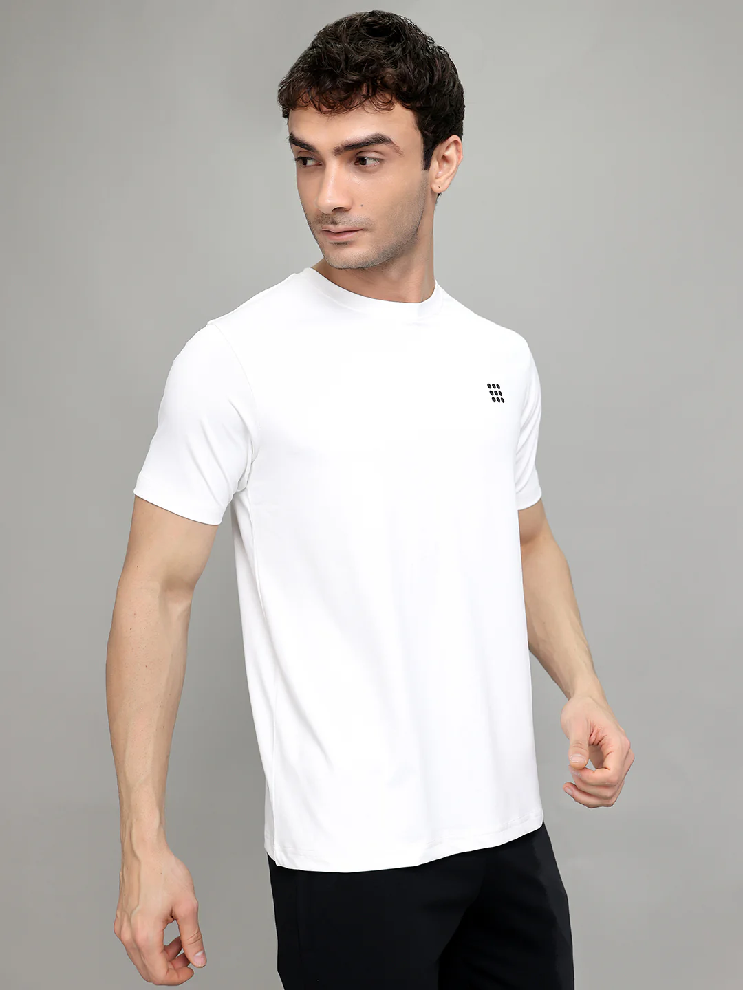Rock.it Men Off White Solid Round Neck Half Sleeve T-Shirt - Image 2