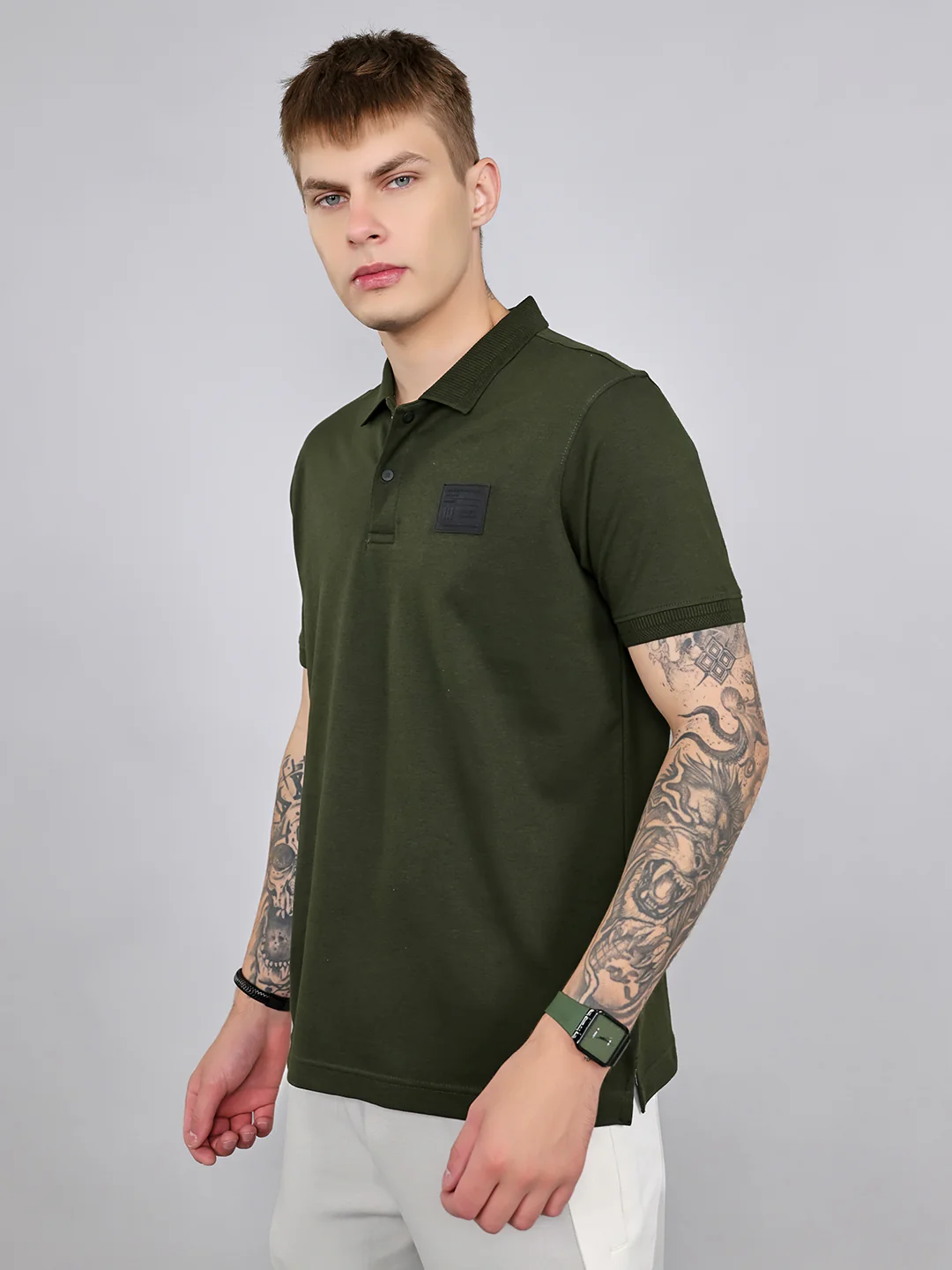 Rock.it Men Olive Solid Collar Half Sleeve T-Shirt - Image 2