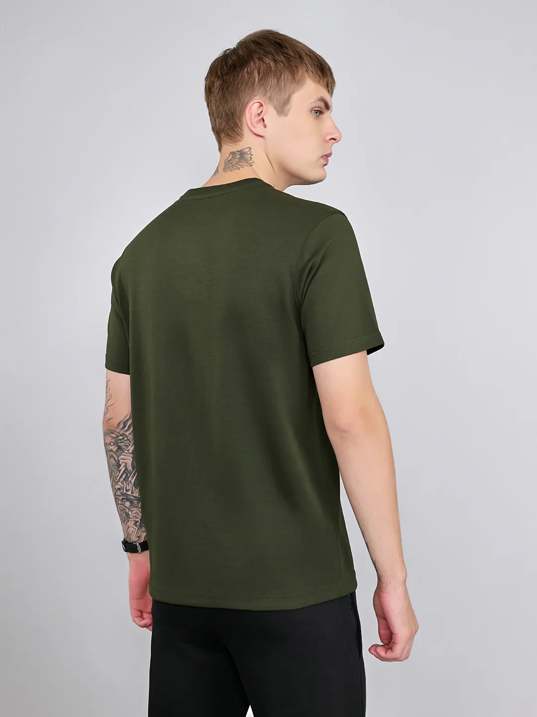 Rock.it Men Olive Solid Round Neck Half Sleeve T-Shirt - Image 4