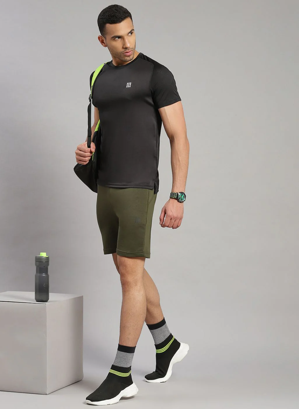 Rock.it Men Olive Solid Short - Image 2