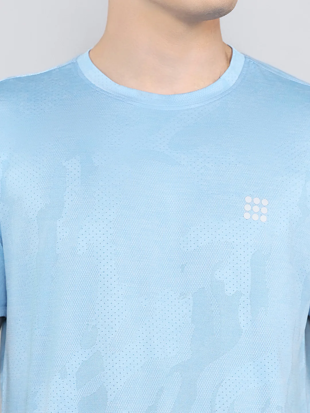 Rock.it Men Sky Blue Jacquard Round Neck Half Sleeve T-Shirt - Image 5