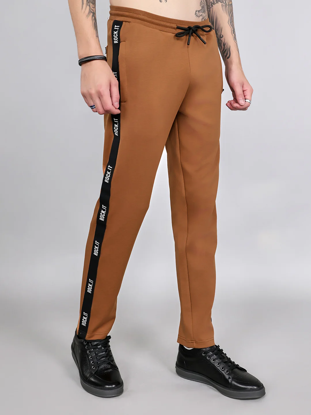 Rock.it Men Tan Solid Smart Fit Lower - Image 2