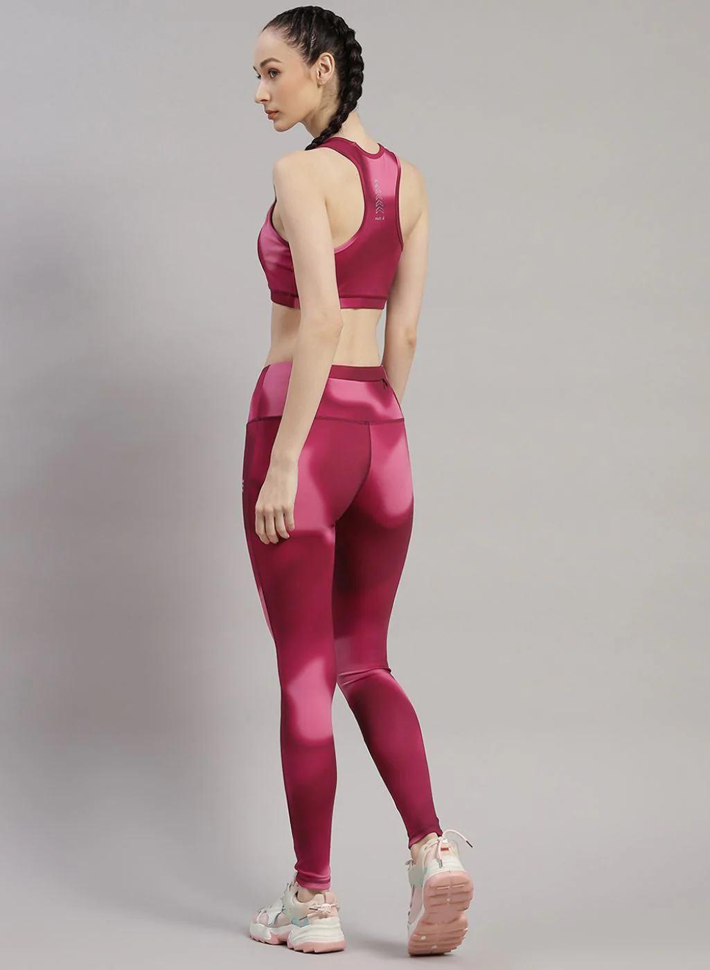 Rock.it Women Pink Solid Sports Set - Image 4