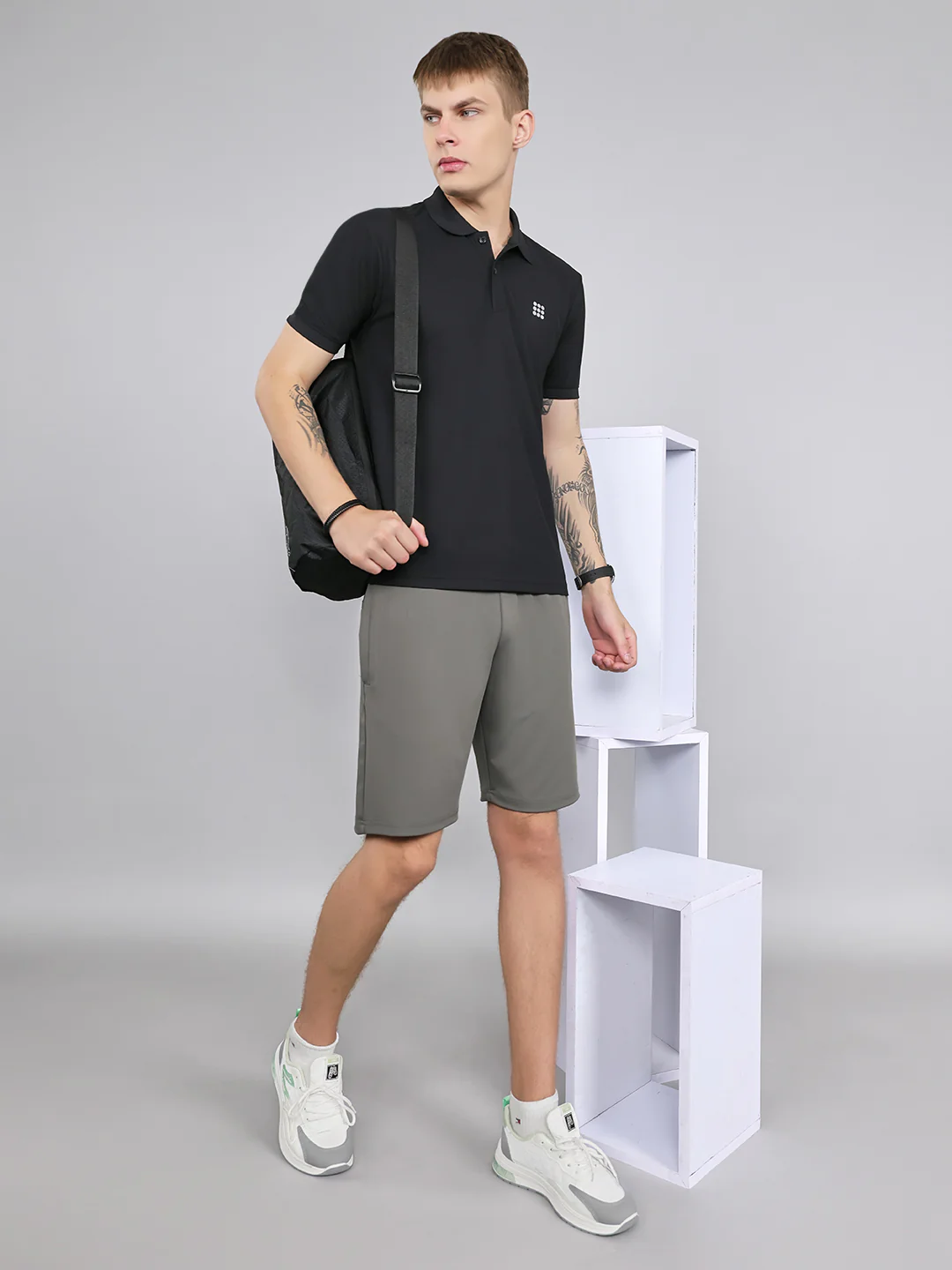 Rock.it Men Black Solid Collar Half Sleeve T-Shirt - Image 5