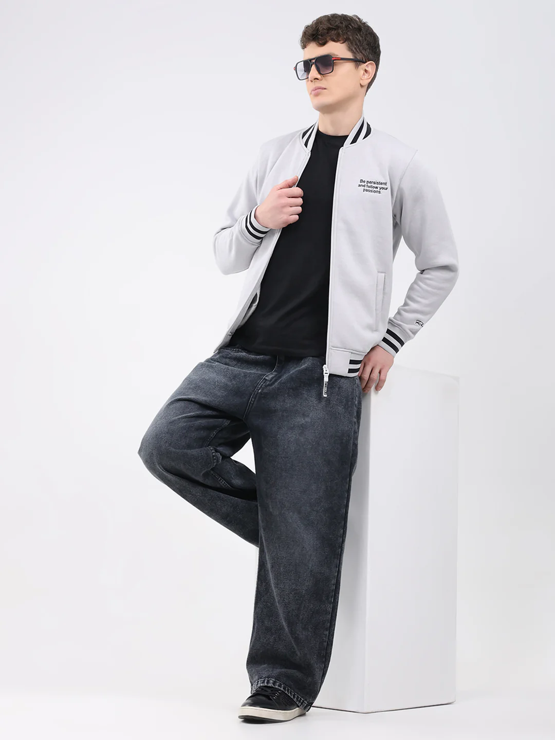 Rock.it Men Grey Solid Band Neck Full Sleeve Sweatshirt - Image 2