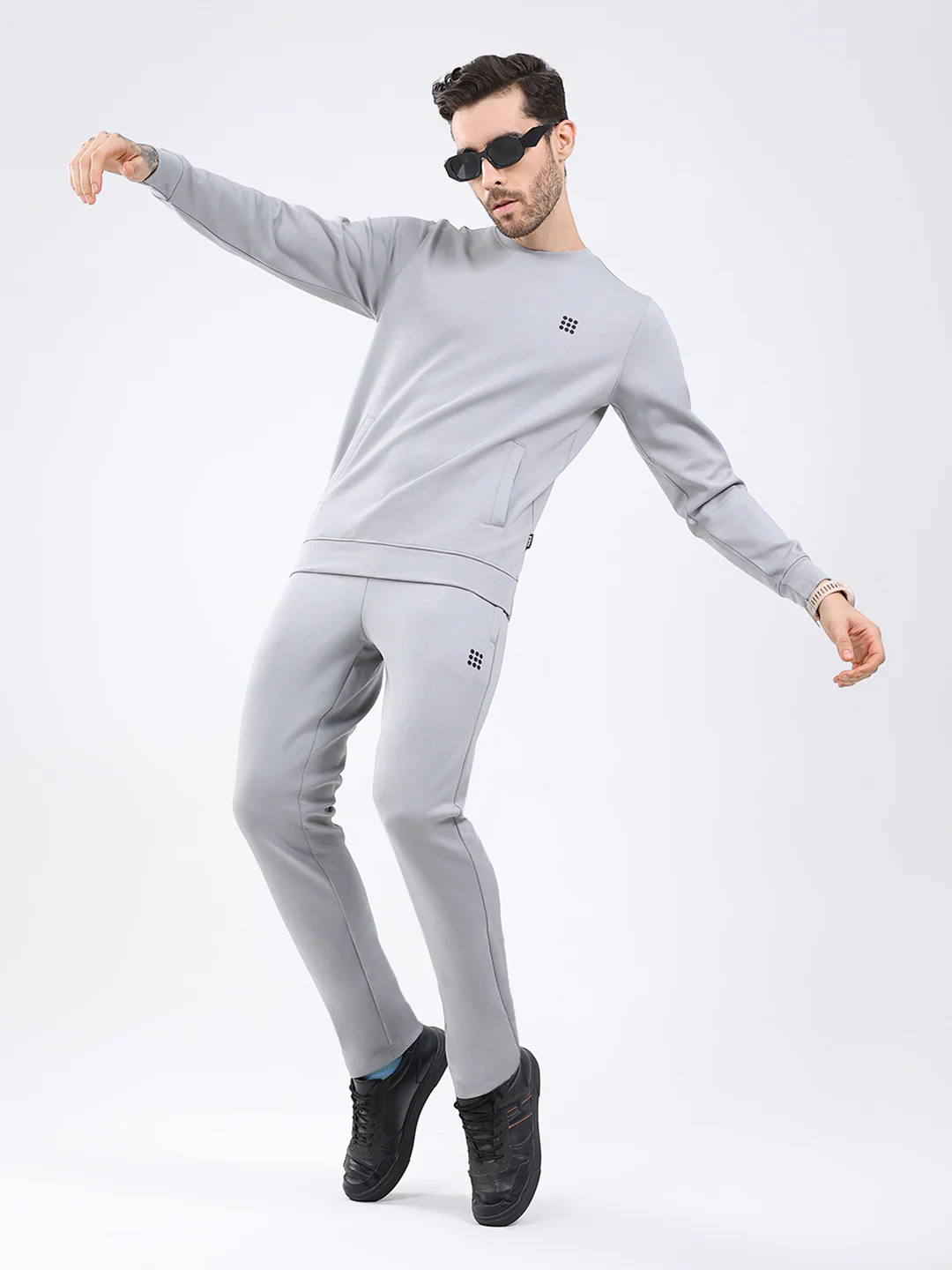 Rock.it Men Grey Solid Round Neck Full Sleeve Winter Tracksuit - Image 2