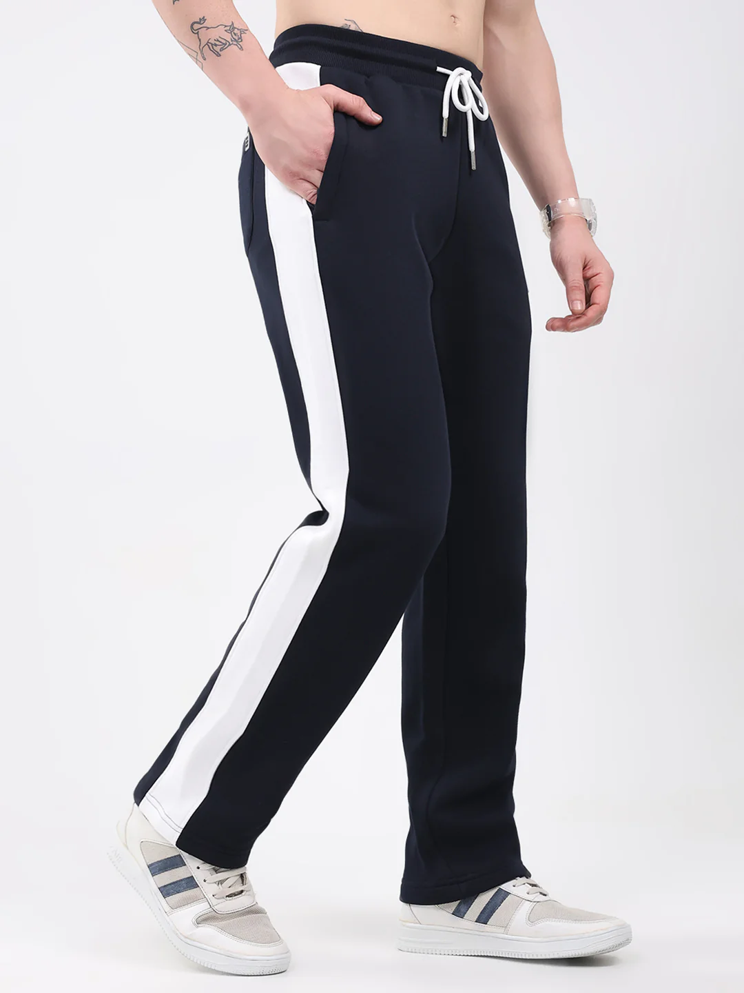 Rock.it Men Navy Blue Solid Regular Fit Winter Lower - Image 4