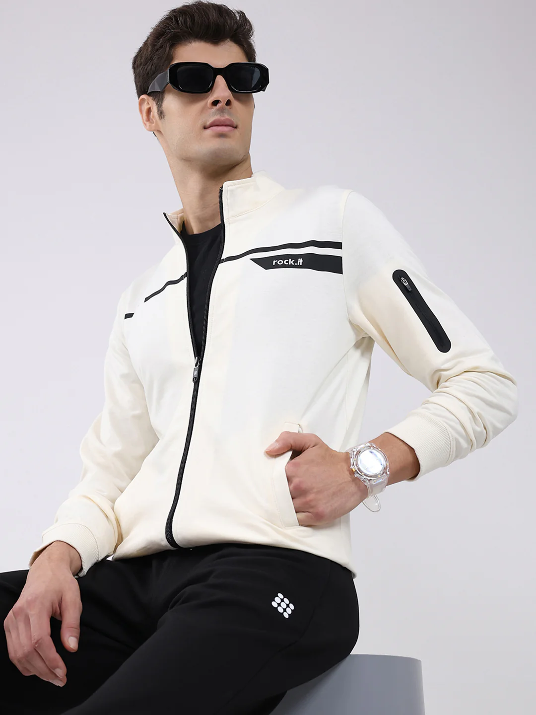 Rock.it Men Off White Solid Mock Neck Full Sleeve Sweatshirt - Image 6