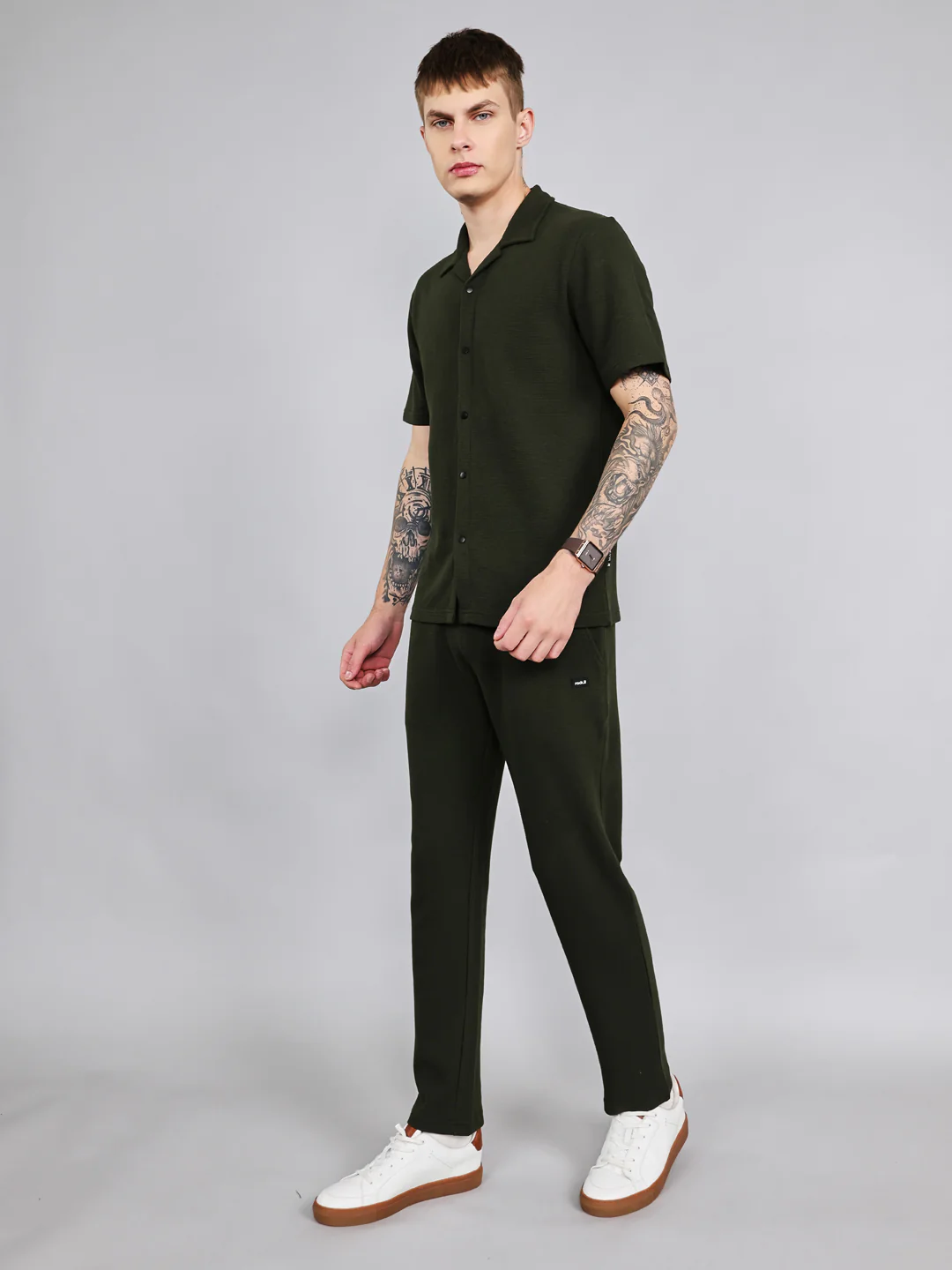 Rock.it Men Olive Solid Collar Half Sleeve Cords Set - Image 3