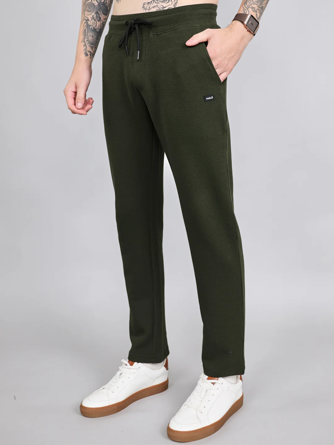 Rock.it Men Olive Solid Collar Half Sleeve Cords Set - Image 7