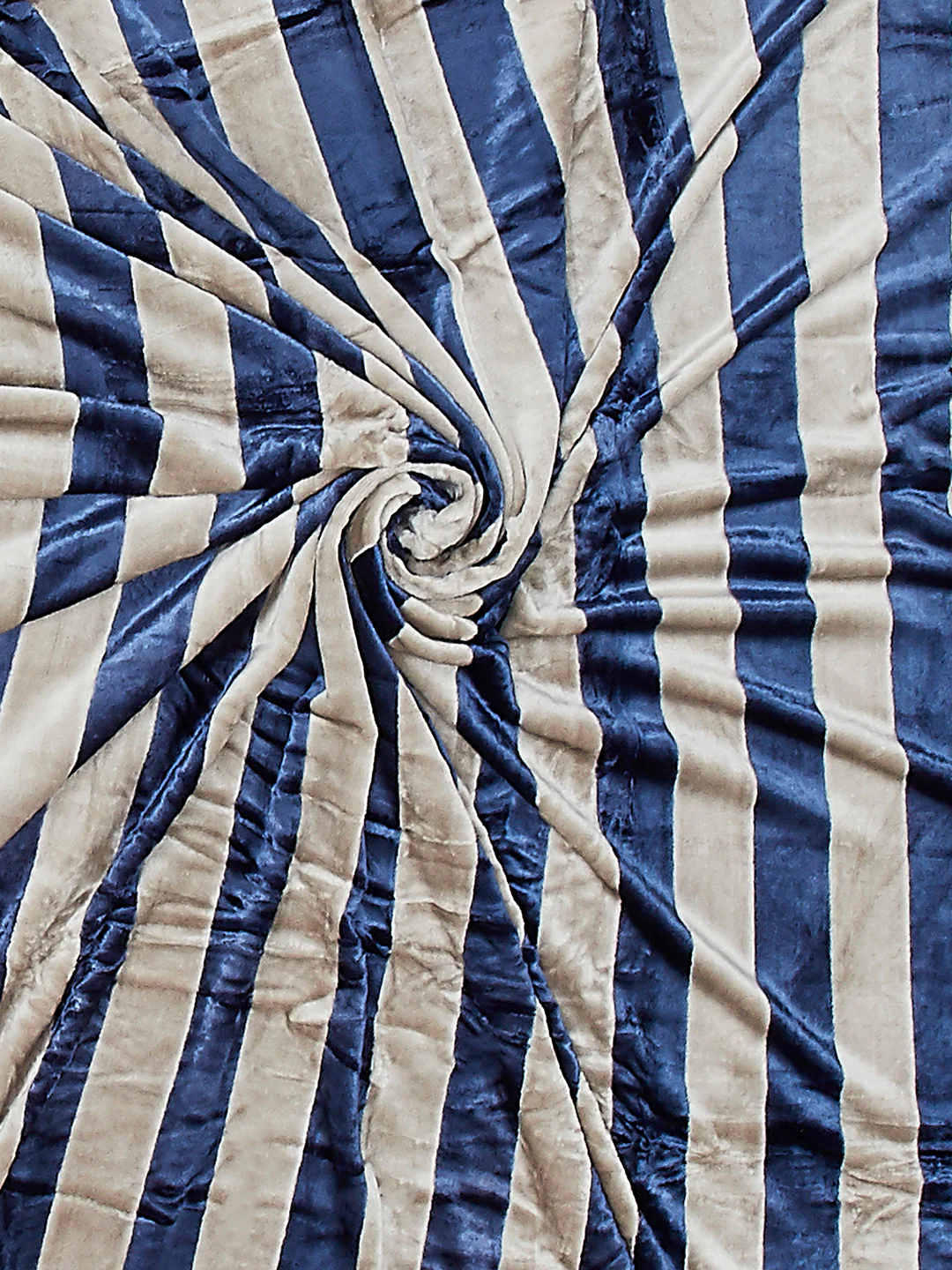 Striped Double Bed 300 GSM Blanket for AC Room - (Cosmos) - Image 6